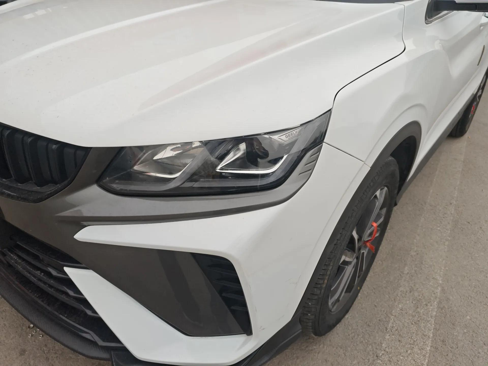 Geely Auto Coolray 2023 1.5T DCT Platinum Edition — миниатюра 5