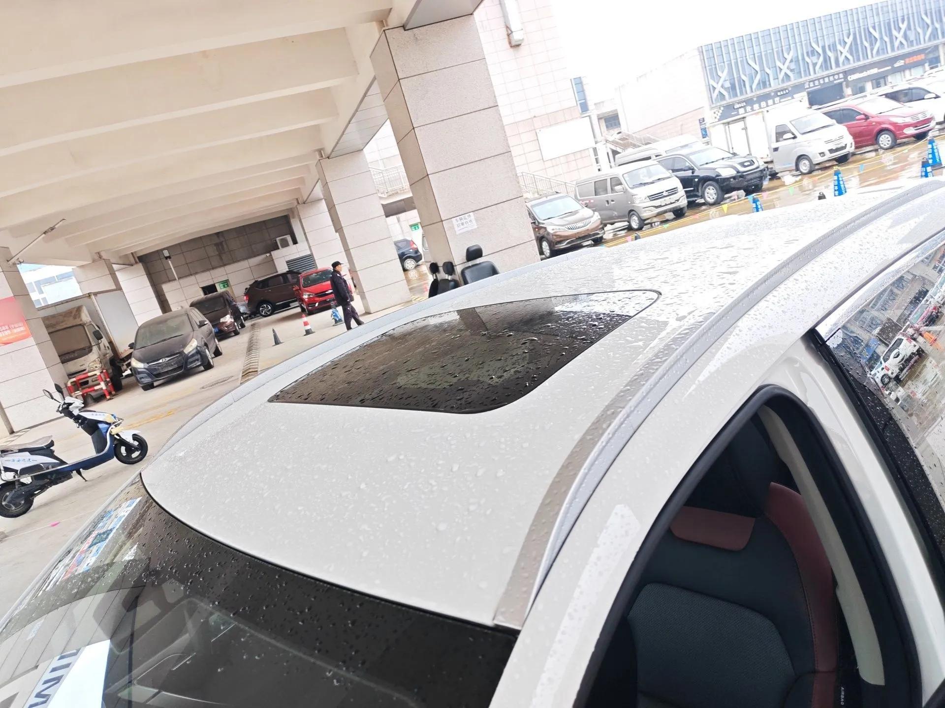 Geely Auto Coolray 2020 Facelift 240T DCT Hunter — миниатюра 11
