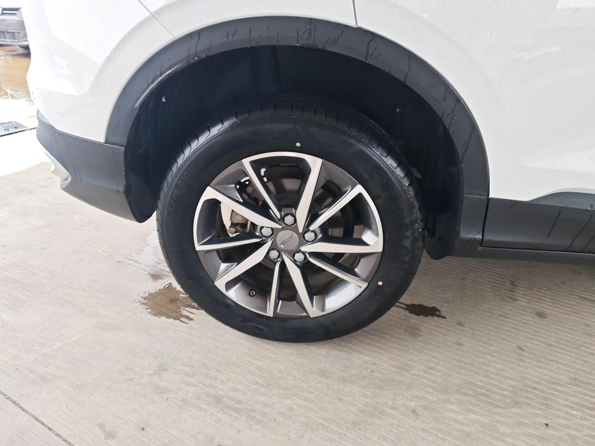 Geely Auto Coolray 2020 Facelift 240T DCT Hunter — миниатюра 10