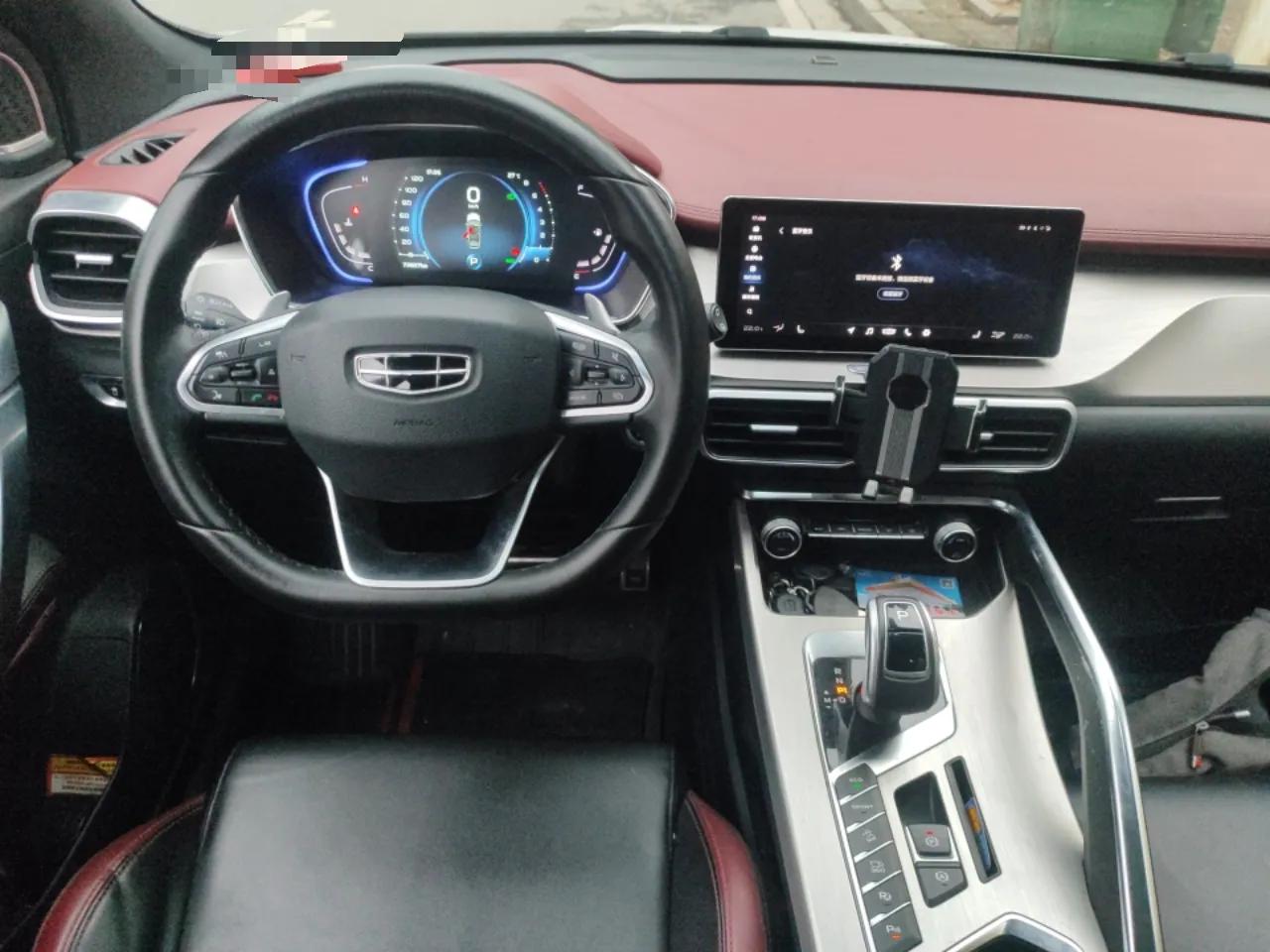 Geely Auto Coolray 2019 Sport Model 260T DCT Battle China V Standard — миниатюра 9