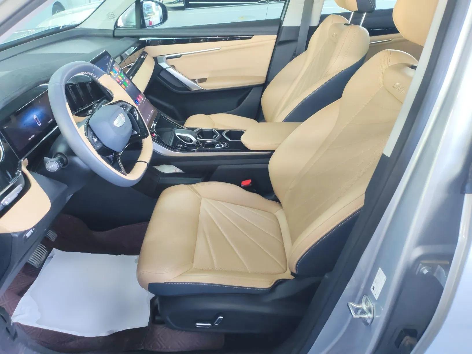 Geely Auto FX11 2023 1.5TD DCT Prestige Edition — миниатюра 18