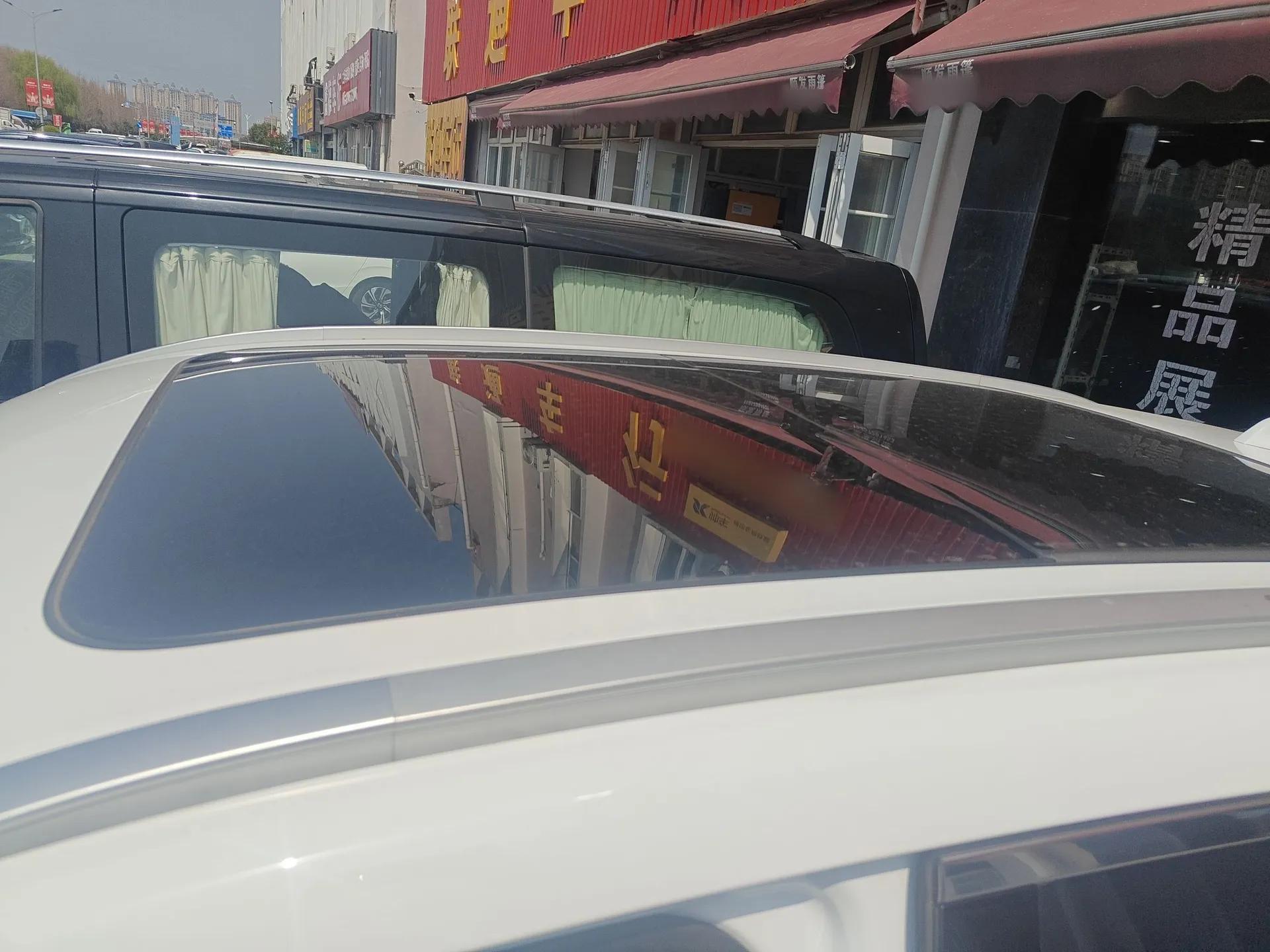 Geely Auto FX11 2023 1.5TD DCT Prestige Edition — миниатюра 11