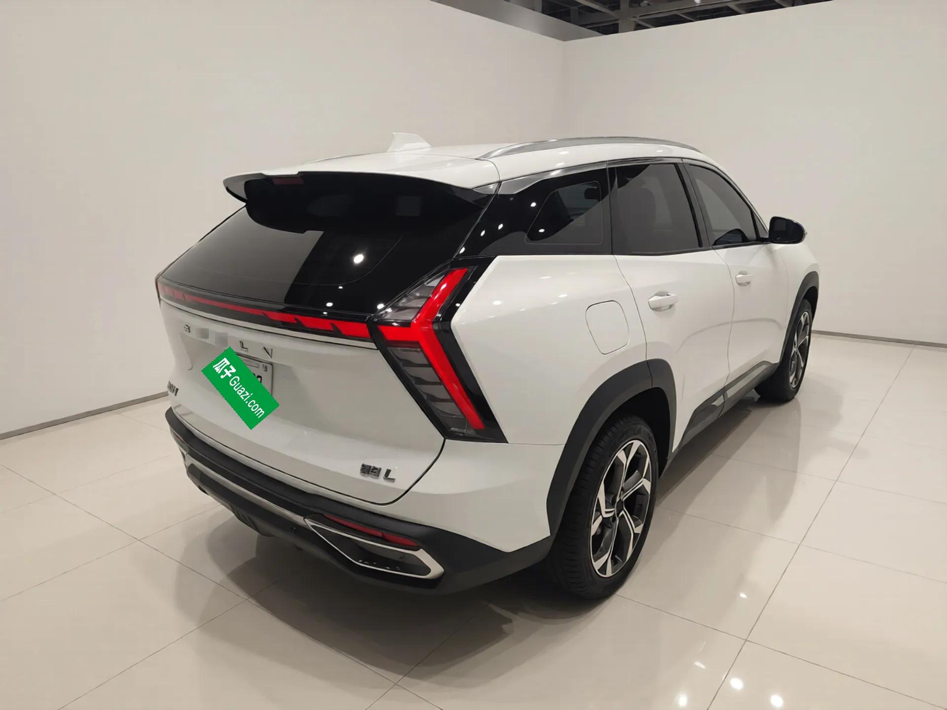 Geely Auto FX11 2023 1.5TD DCT Prestige Edition — миниатюра 4
