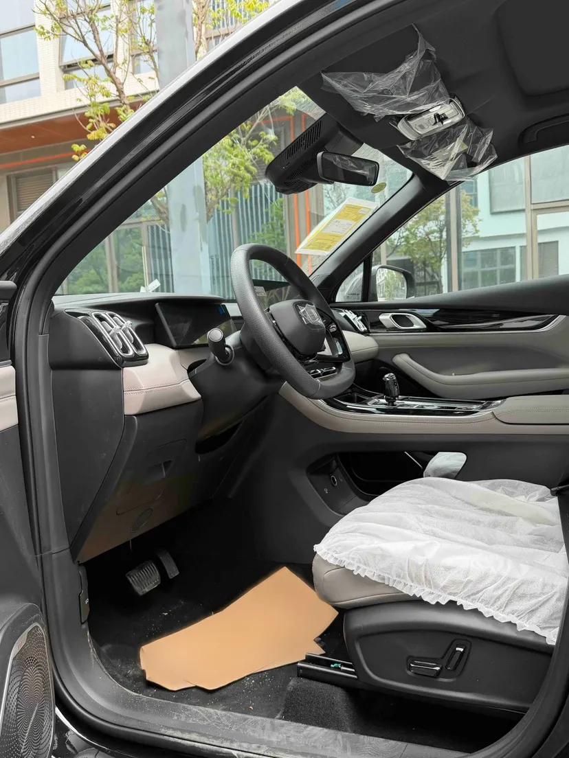 Geely Auto FX11 2025 4th Generation 1.5TD DCT – The Start — миниатюра 18