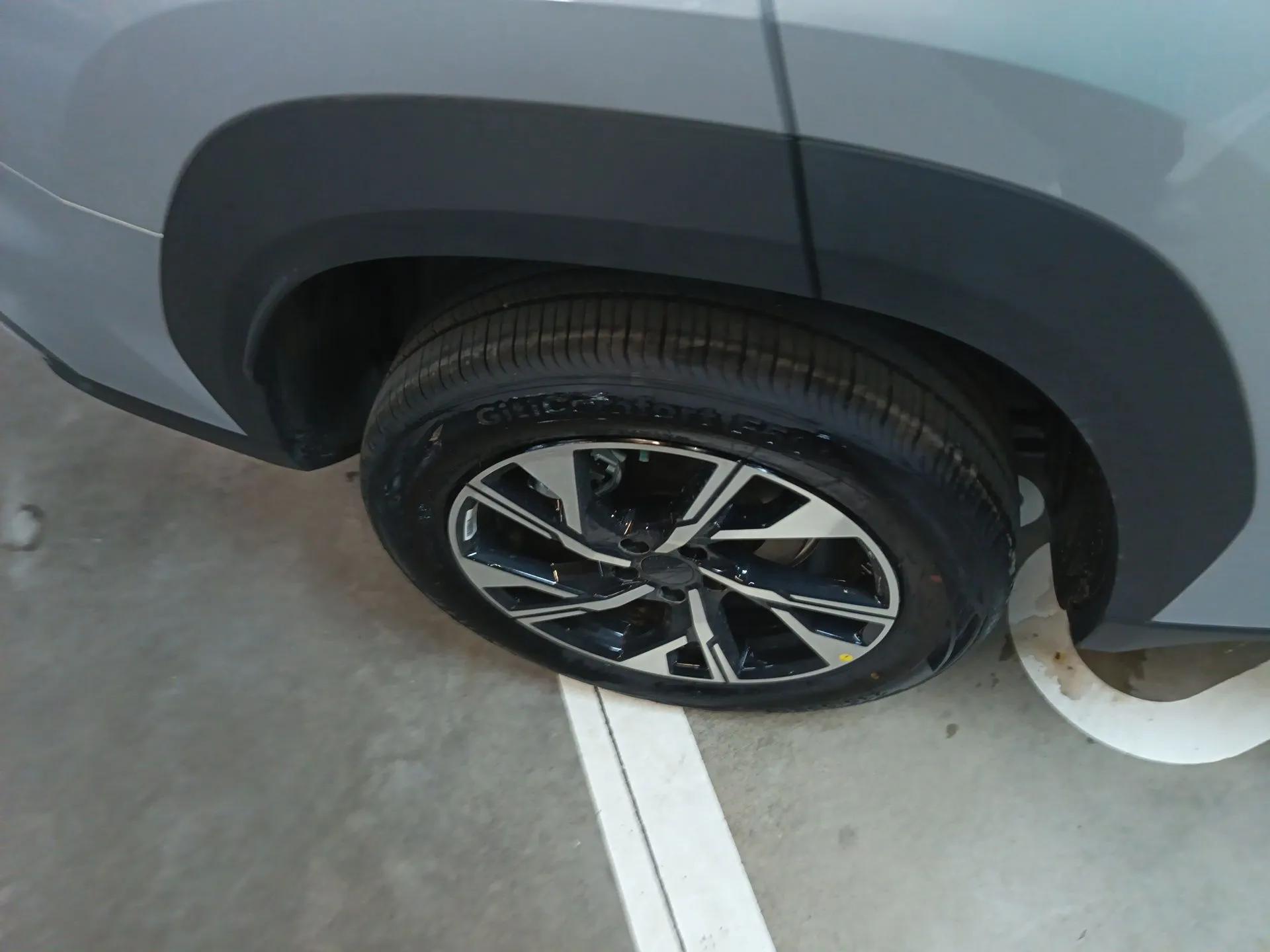 Geely Auto FX11 2025 4th Generation 1.5TD DCT – The Start — миниатюра 4