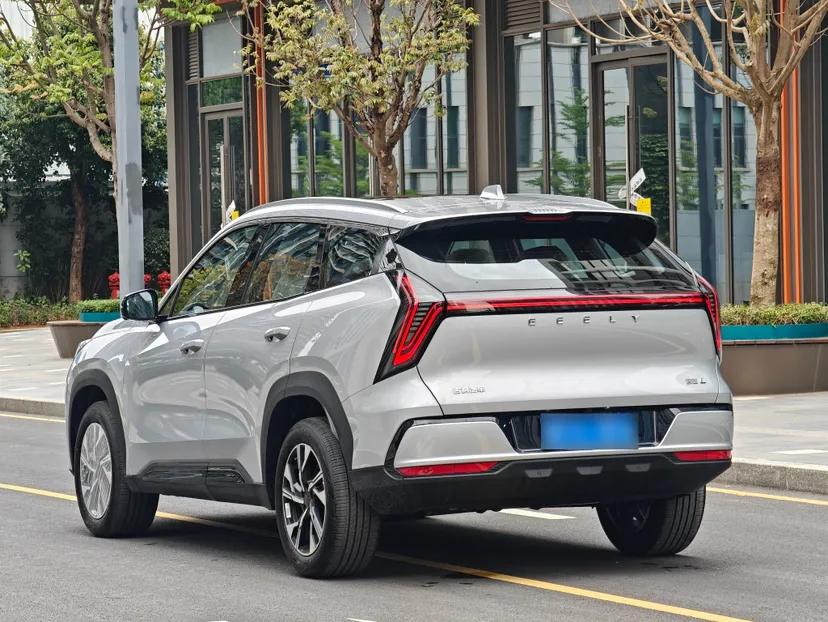 Geely Auto FX11 2025 4th Generation 1.5TD DCT – The Start — миниатюра 5