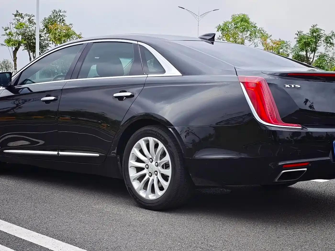 2018 Cadillac XTS 28T Technology Edition — миниатюра 4