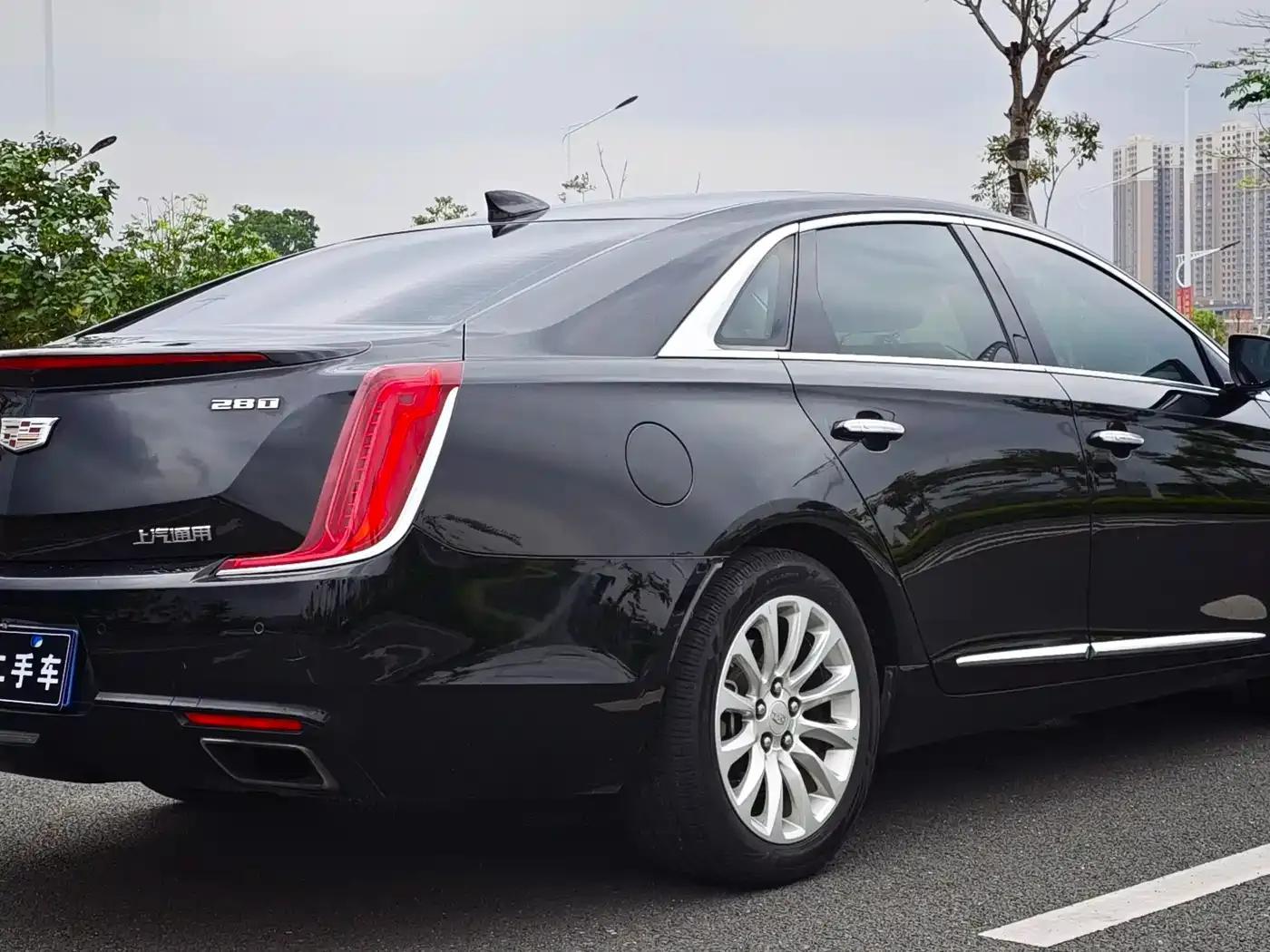 2018 Cadillac XTS 28T Technology Edition — миниатюра 6