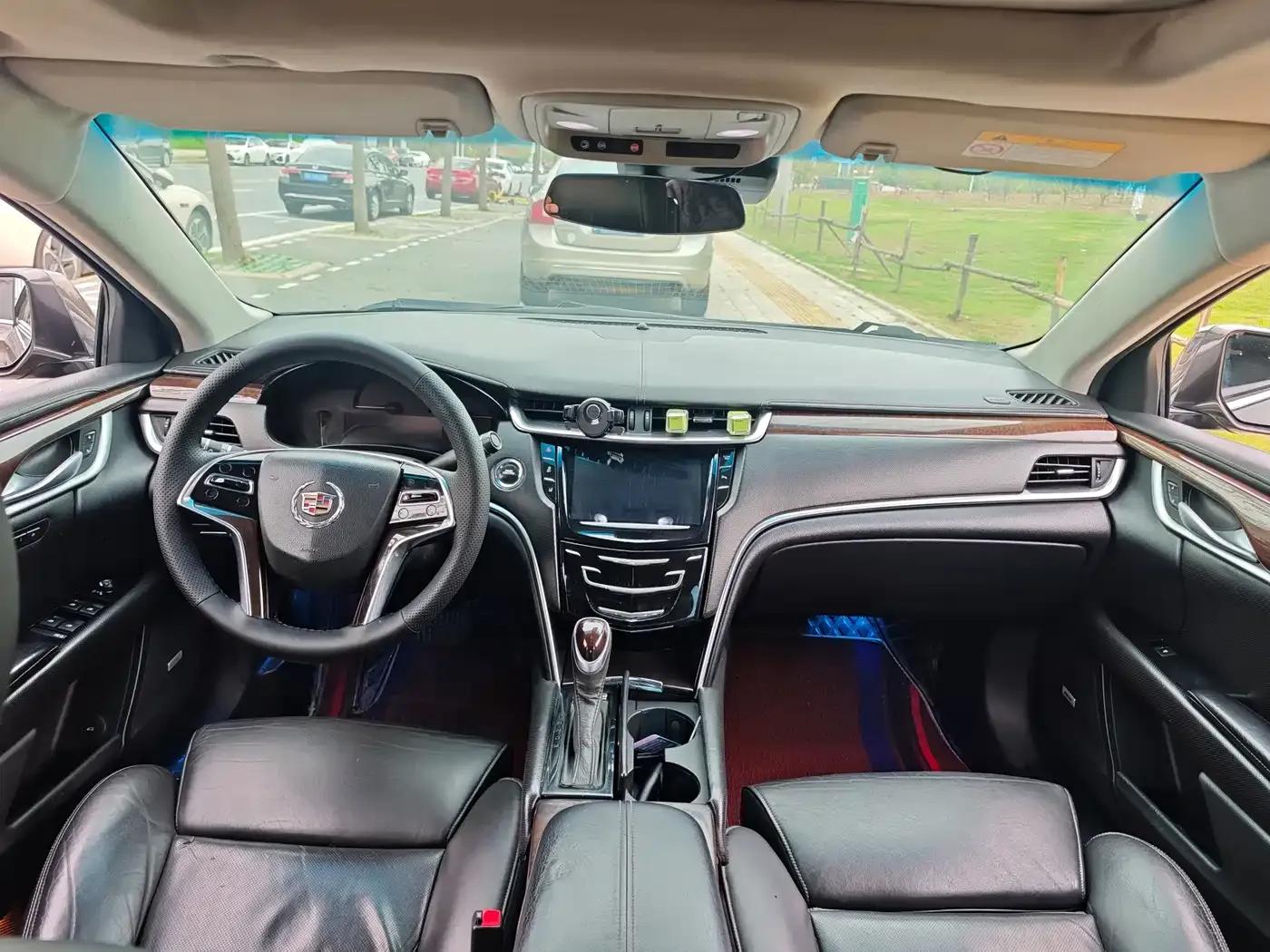 2013 Cadillac XTS 28T Luxury — миниатюра 4