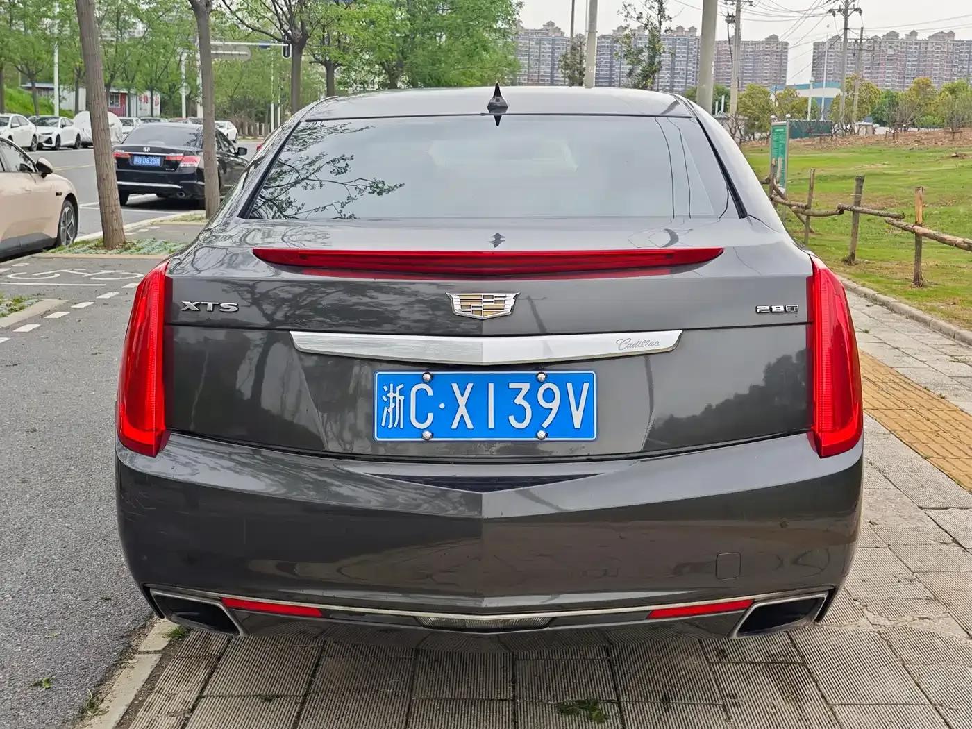 2013 Cadillac XTS 28T Luxury — миниатюра 8