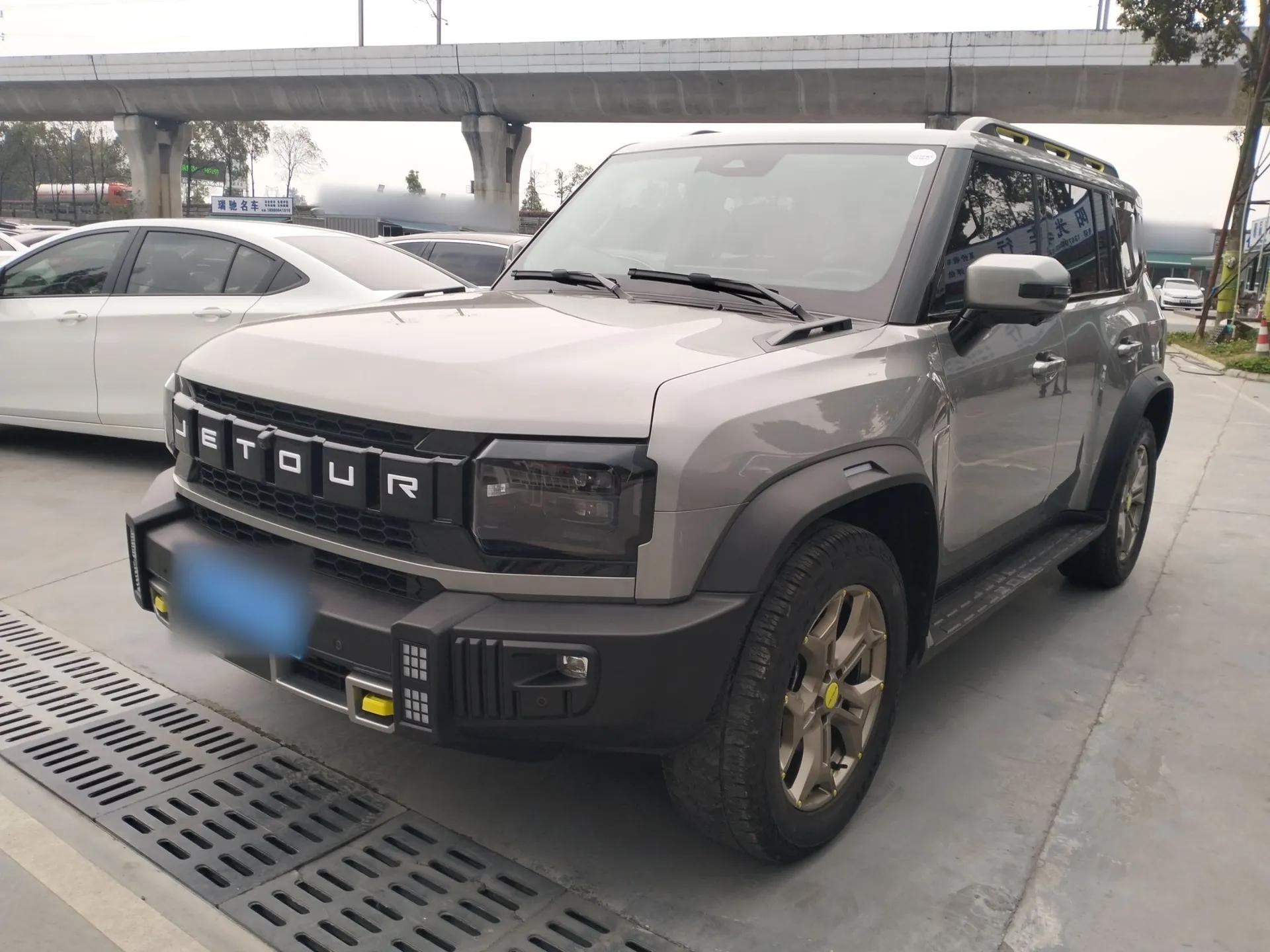 JETOUR Traveler 2023 2.0T Four-Wheel Drive Conqueror — миниатюра 1