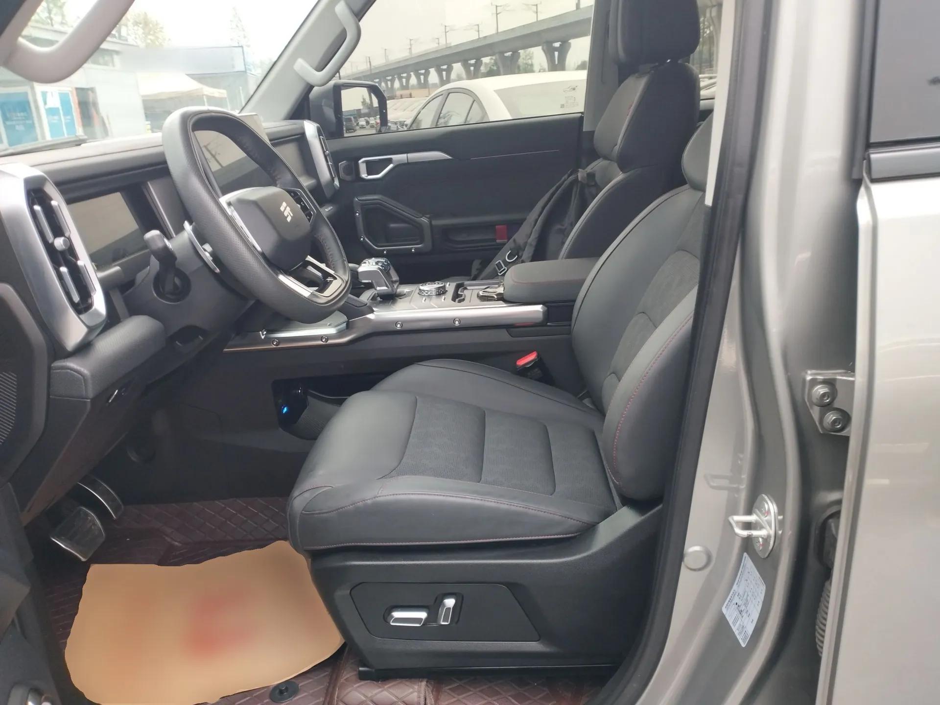 JETOUR Traveler 2023 2.0T Four-Wheel Drive Conqueror — миниатюра 17