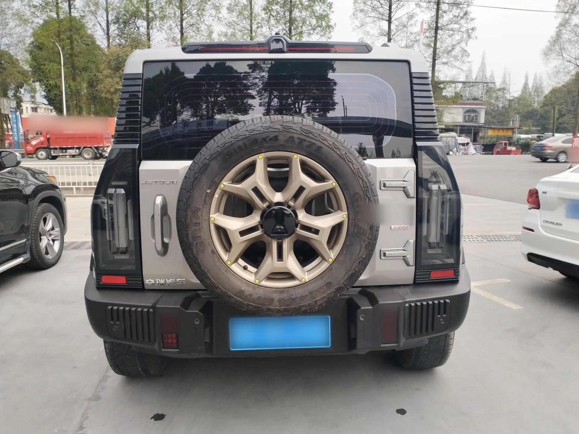 JETOUR Traveler 2023 2.0T Four-Wheel Drive Conqueror — миниатюра 3