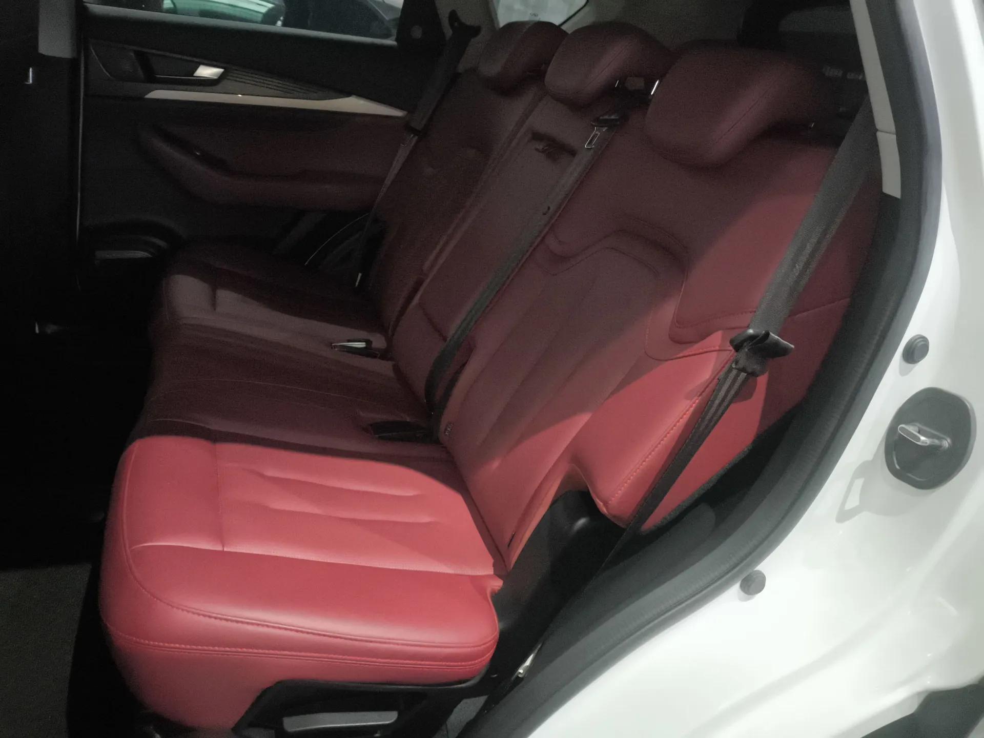 JETOUR X70 2024 1.5T DCT Glory PRO 5-Seater — миниатюра 20