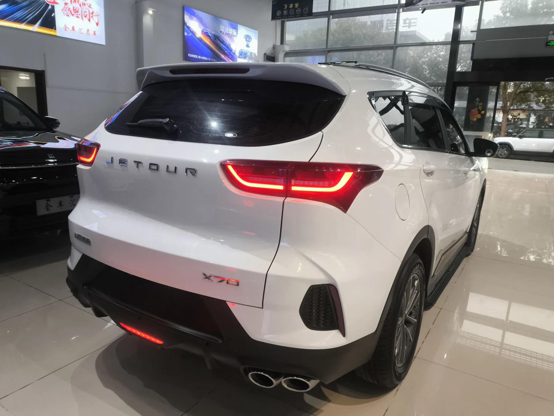 JETOUR X70 2024 1.5T DCT Glory PRO 5-Seater — миниатюра 6
