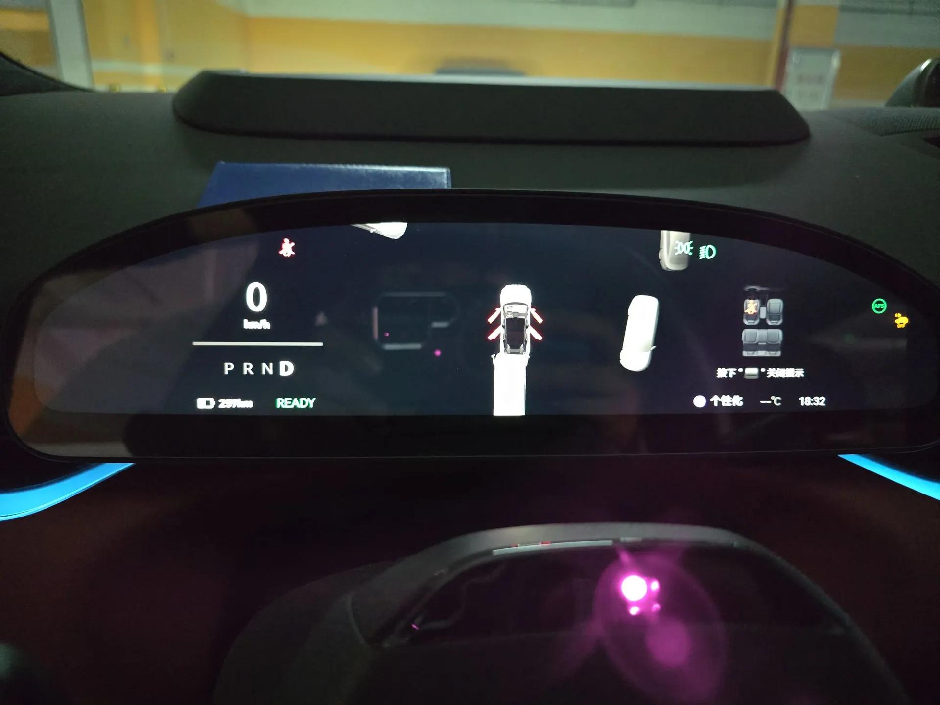 Zeekr 007GT 2025 Rear-Drive Intelligent Driving Version 75 kWh — миниатюра 12