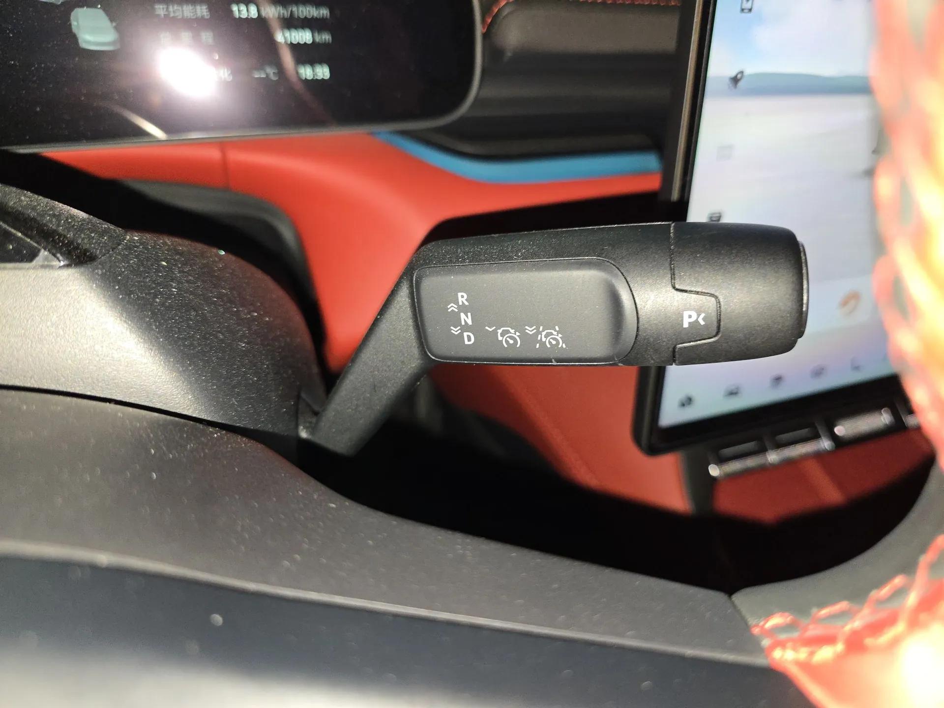 Zeekr 007GT 2025 Rear-Drive Intelligent Driving Version 75 kWh — миниатюра 15