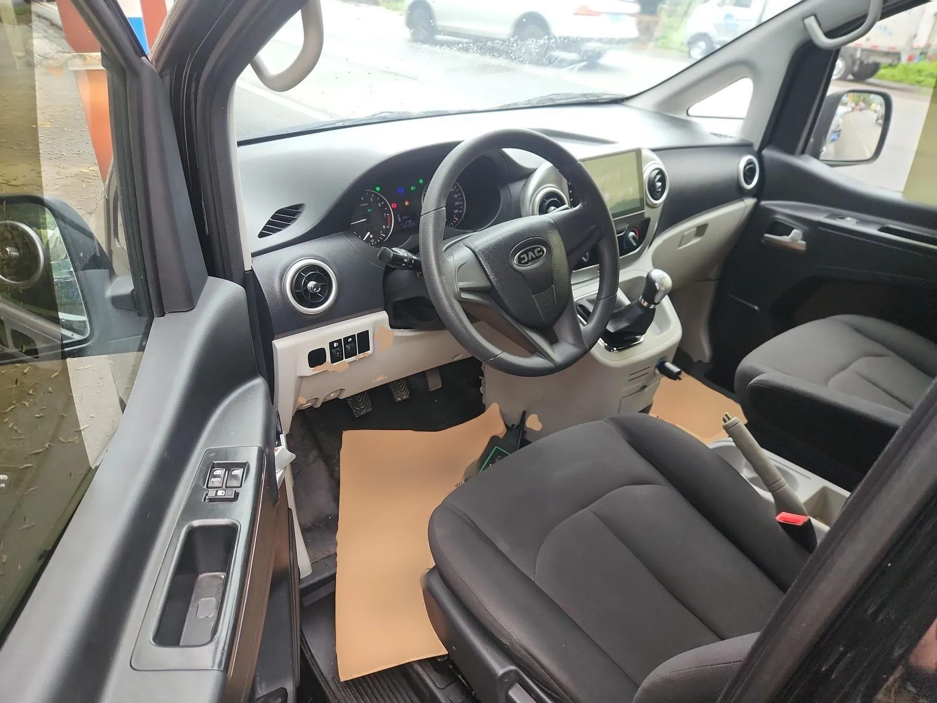 JAC Refine M3 2022 PLUS Creator Edition 1.5T Luxury Model — миниатюра 19