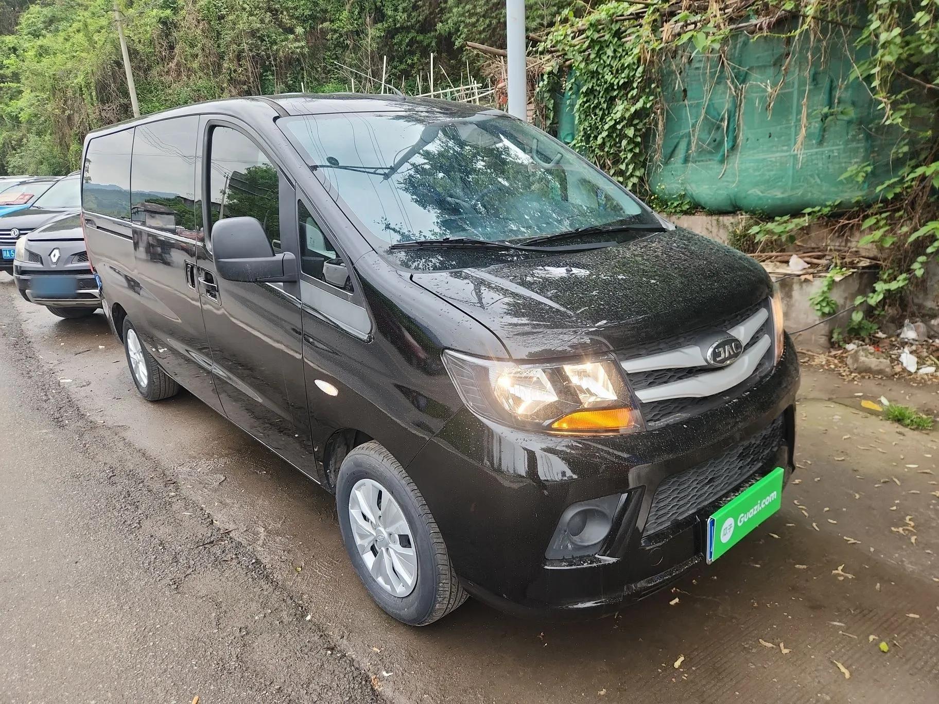 JAC Refine M3 2022 PLUS Creator Edition 1.5T Luxury Model — миниатюра 3