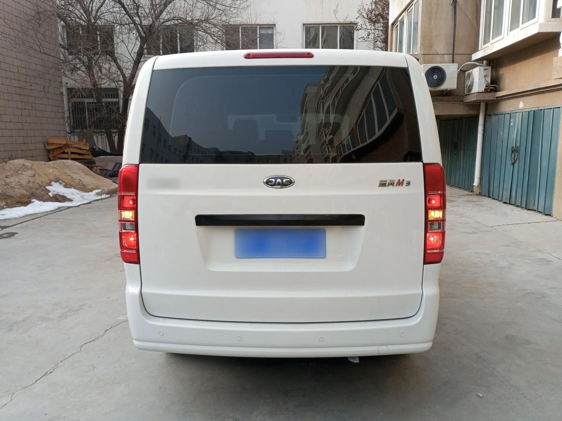 JAC Refine M3 2019 Creator Edition 1.8L Luxury Model — миниатюра 6