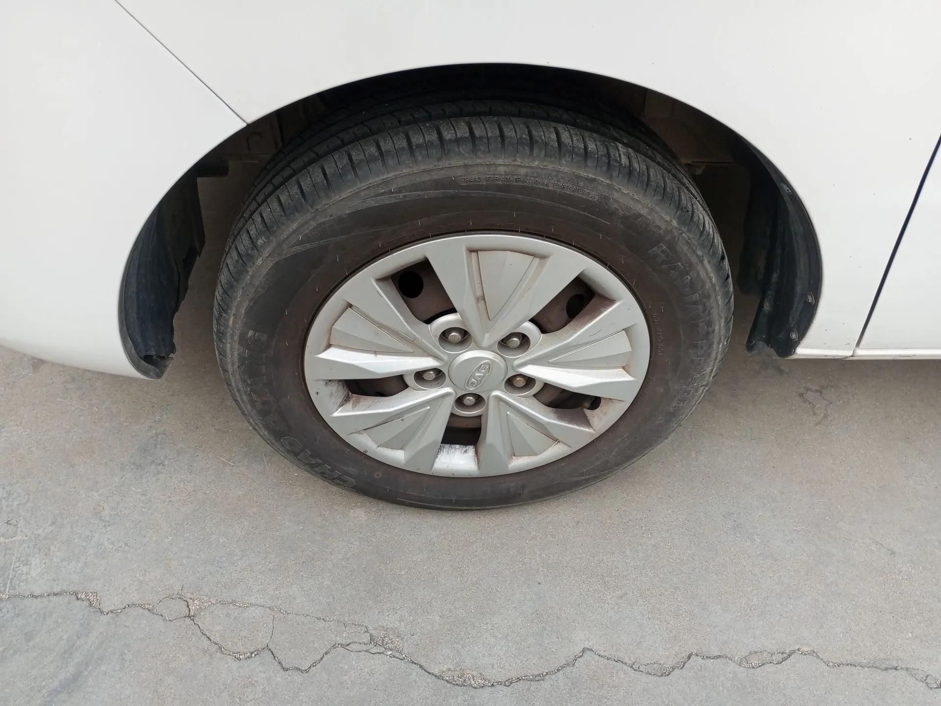 JAC Refine M3 2019 Creator Edition 1.8L Luxury Model — миниатюра 9