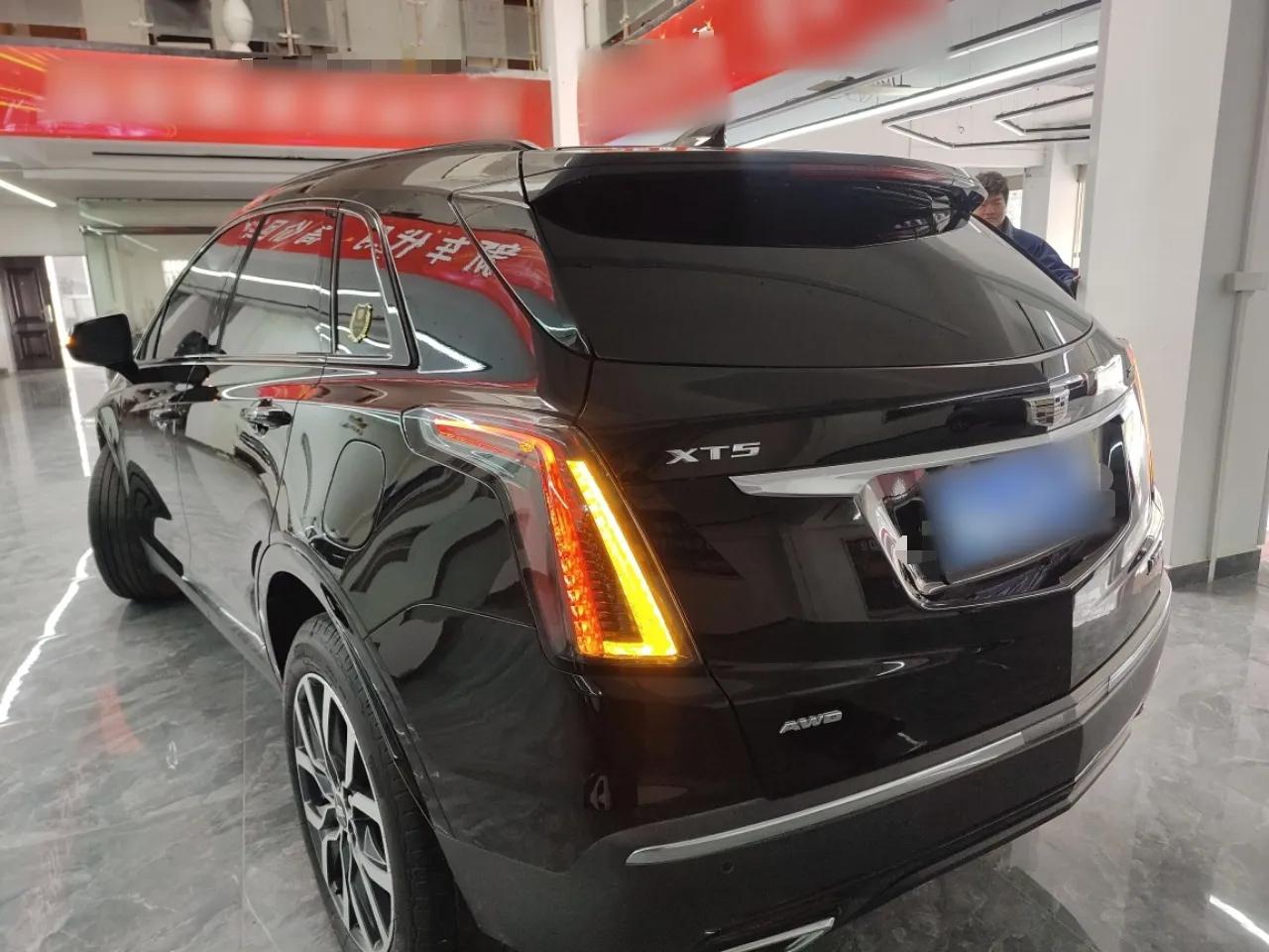 Cadillac XT5 2024 2.0T All-Wheel-Drive Luxury Version (Hummingbird Edition) — миниатюра 4