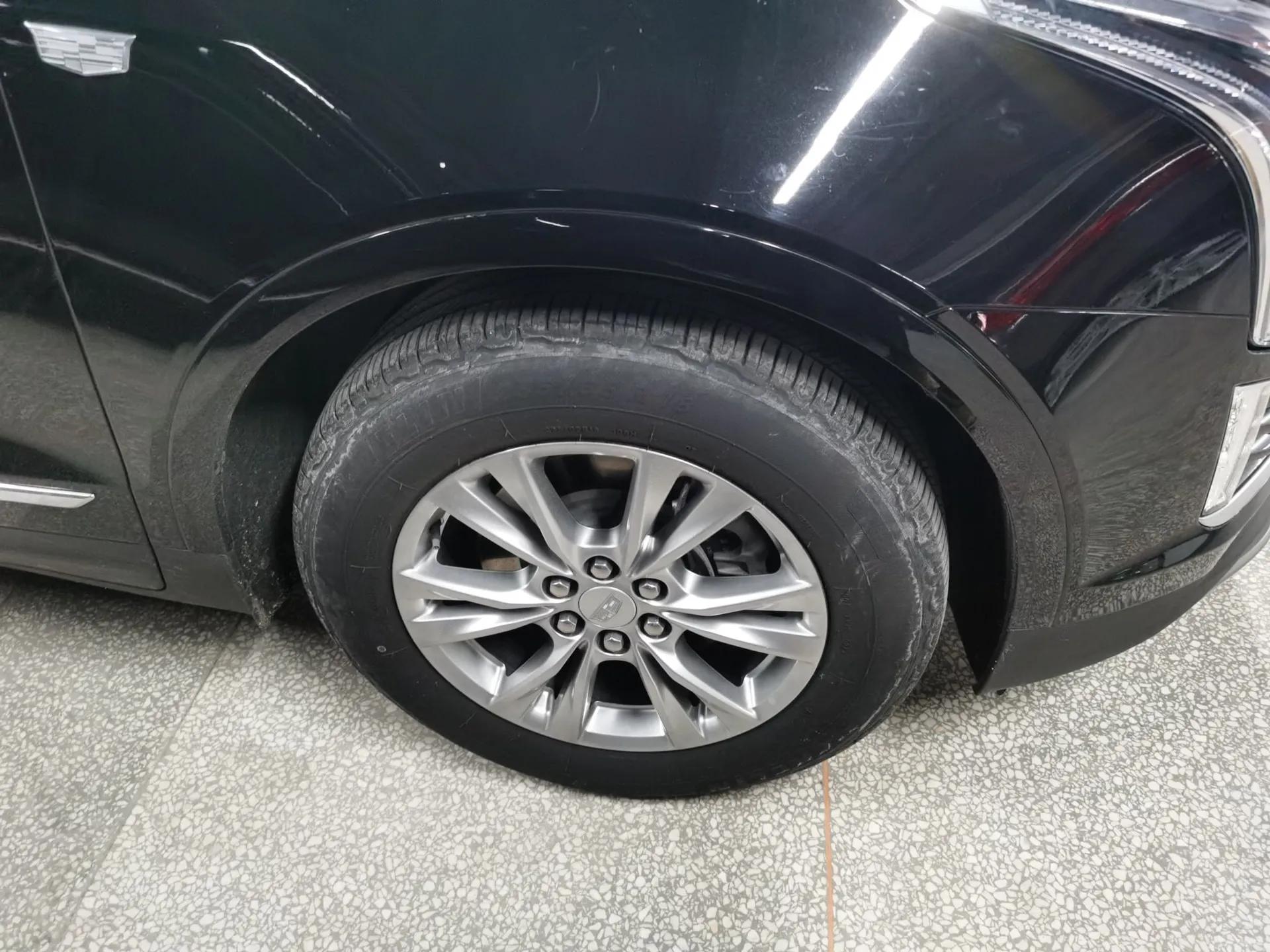 Cadillac XT5 2021 28T Luxury Model — миниатюра 5
