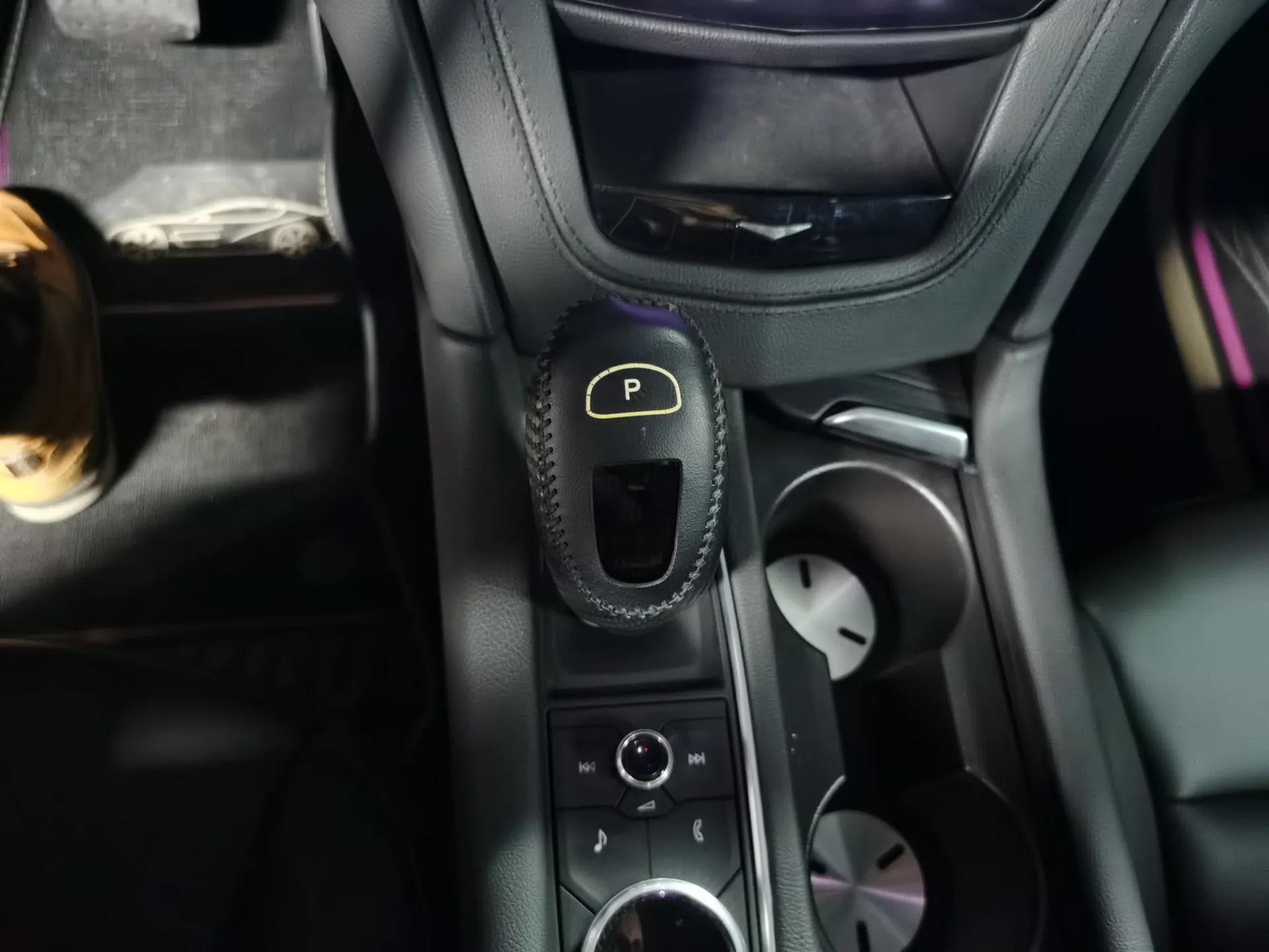 Cadillac XT5 2021 28T Luxury Model — миниатюра 10
