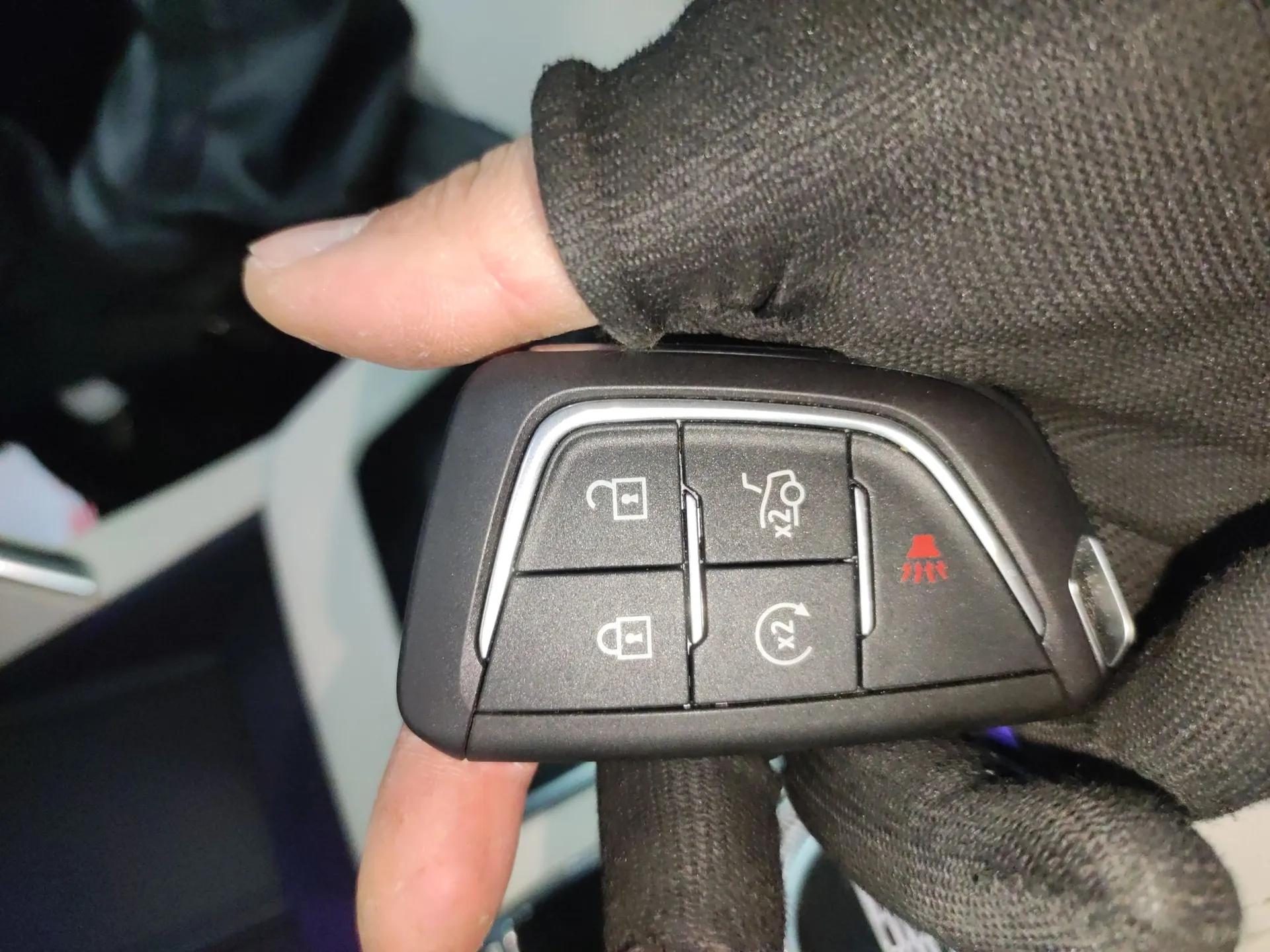 Cadillac CT6 2023 28T Luxury Version — миниатюра 22