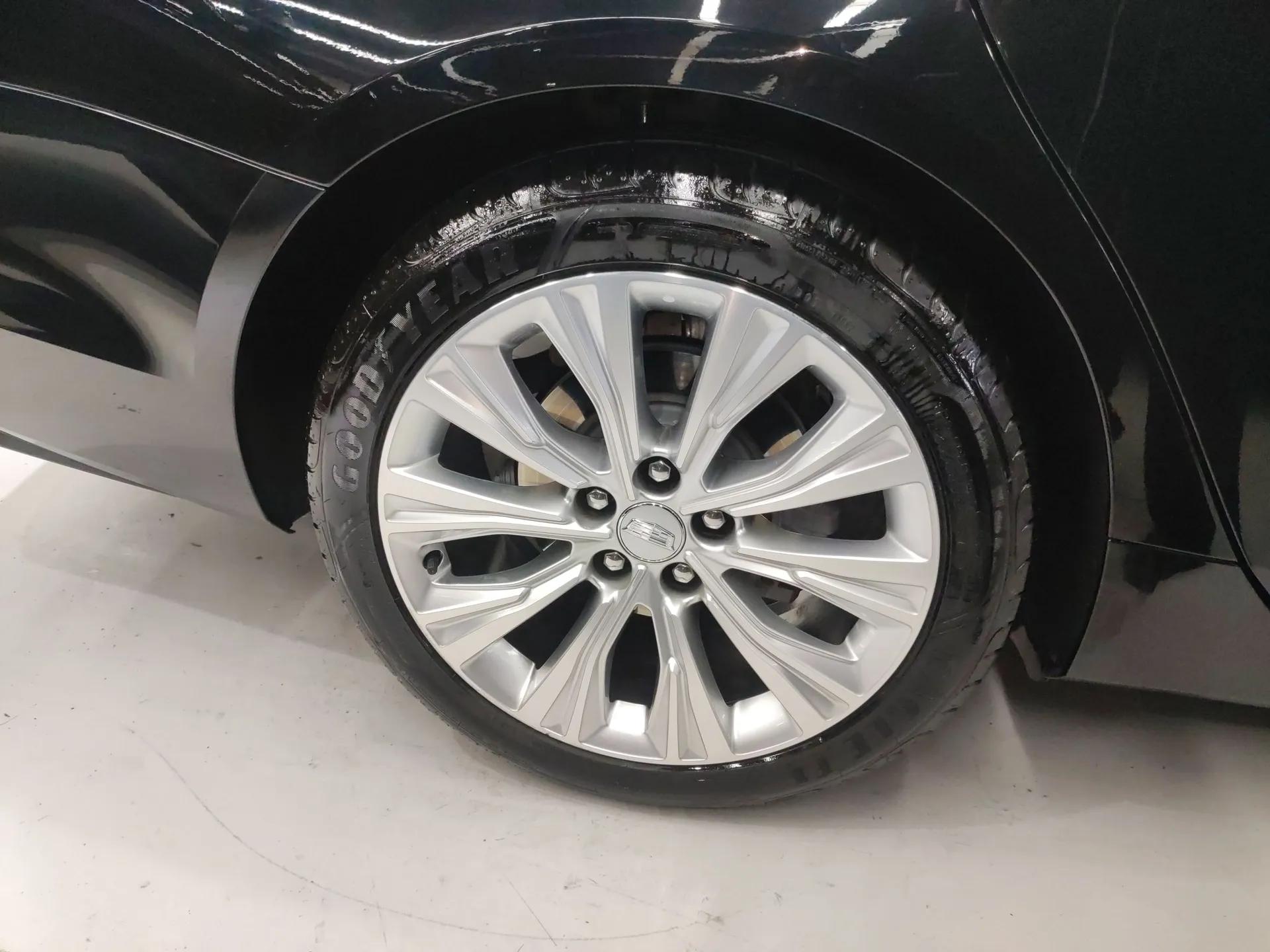 Cadillac CT6 2023 28T Luxury Version — миниатюра 10