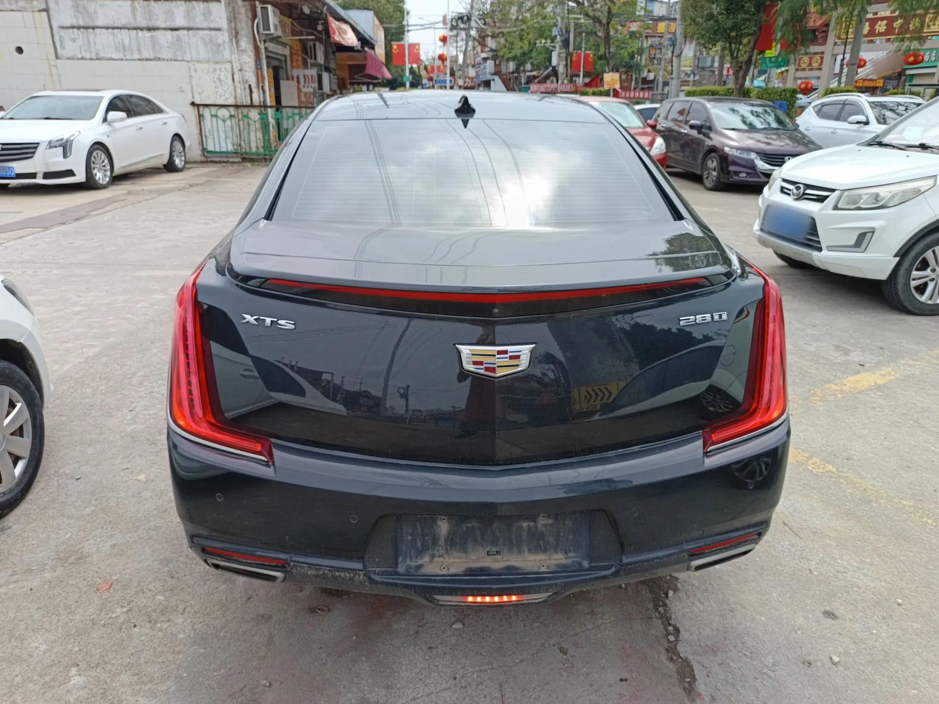 Cadillac XTS 2018 28T Tech Edition — миниатюра 3