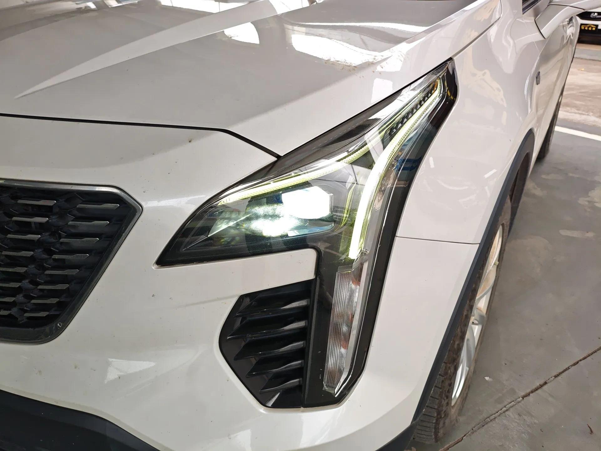 Cadillac XT4 2021 28T Two-Wheel Drive Tech Edition — миниатюра 5
