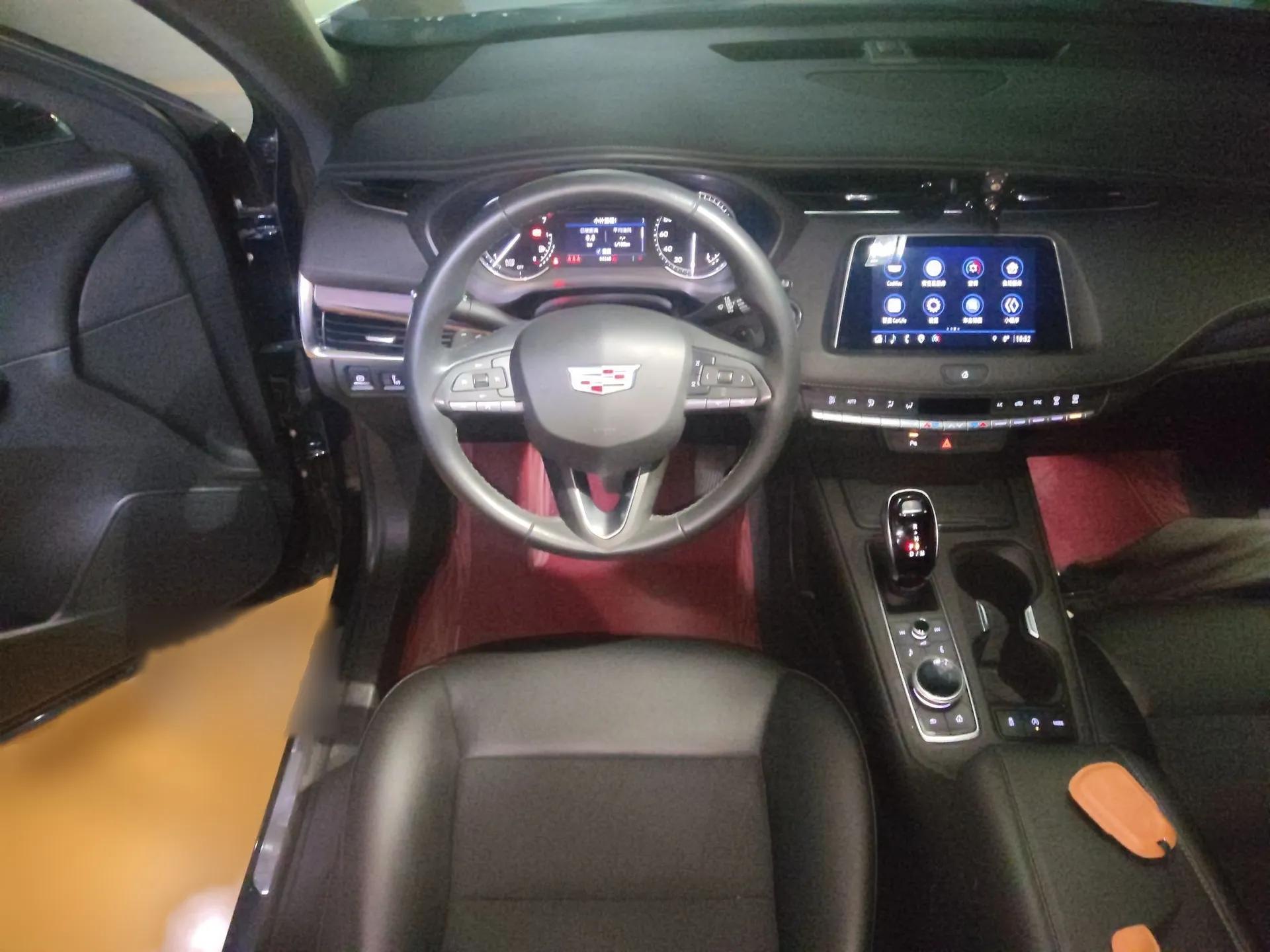 Cadillac XT4 2022 28T Two-Wheel Drive Fashion Edition — миниатюра 9