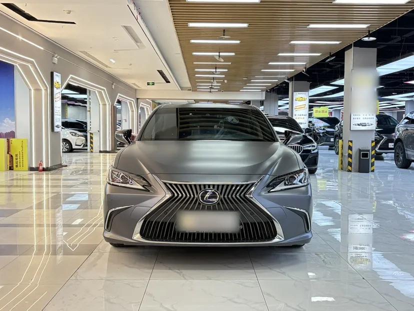 Lexus ES 2020 300h Premier Edition — миниатюра 6