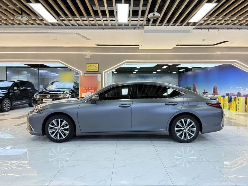 Lexus ES 2020 300h Premier Edition — миниатюра 7