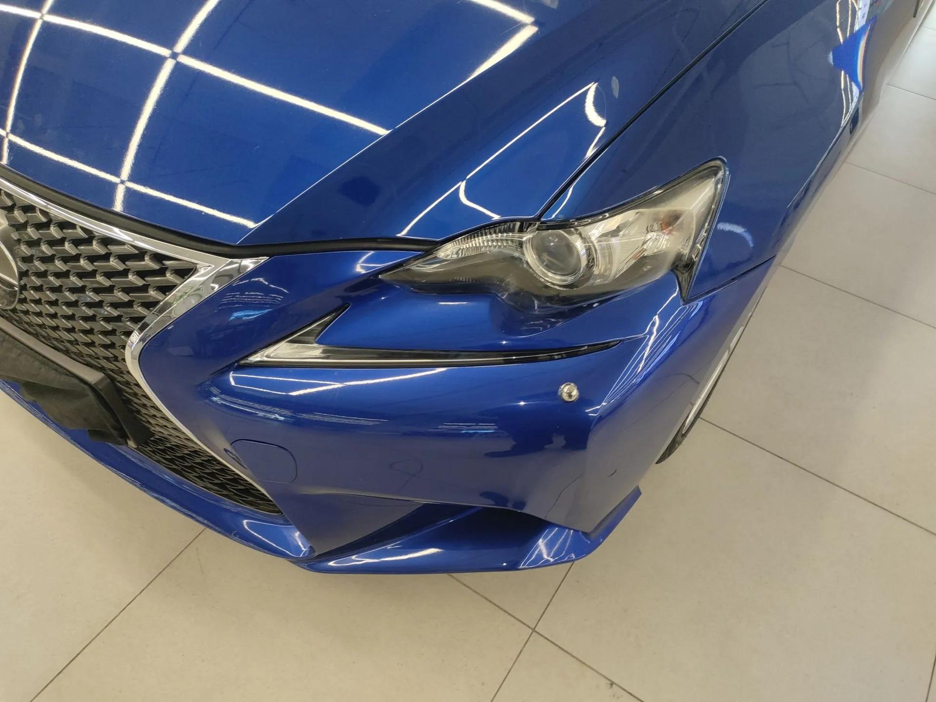 Lexus IS 2015 200t F SPORT — миниатюра 5