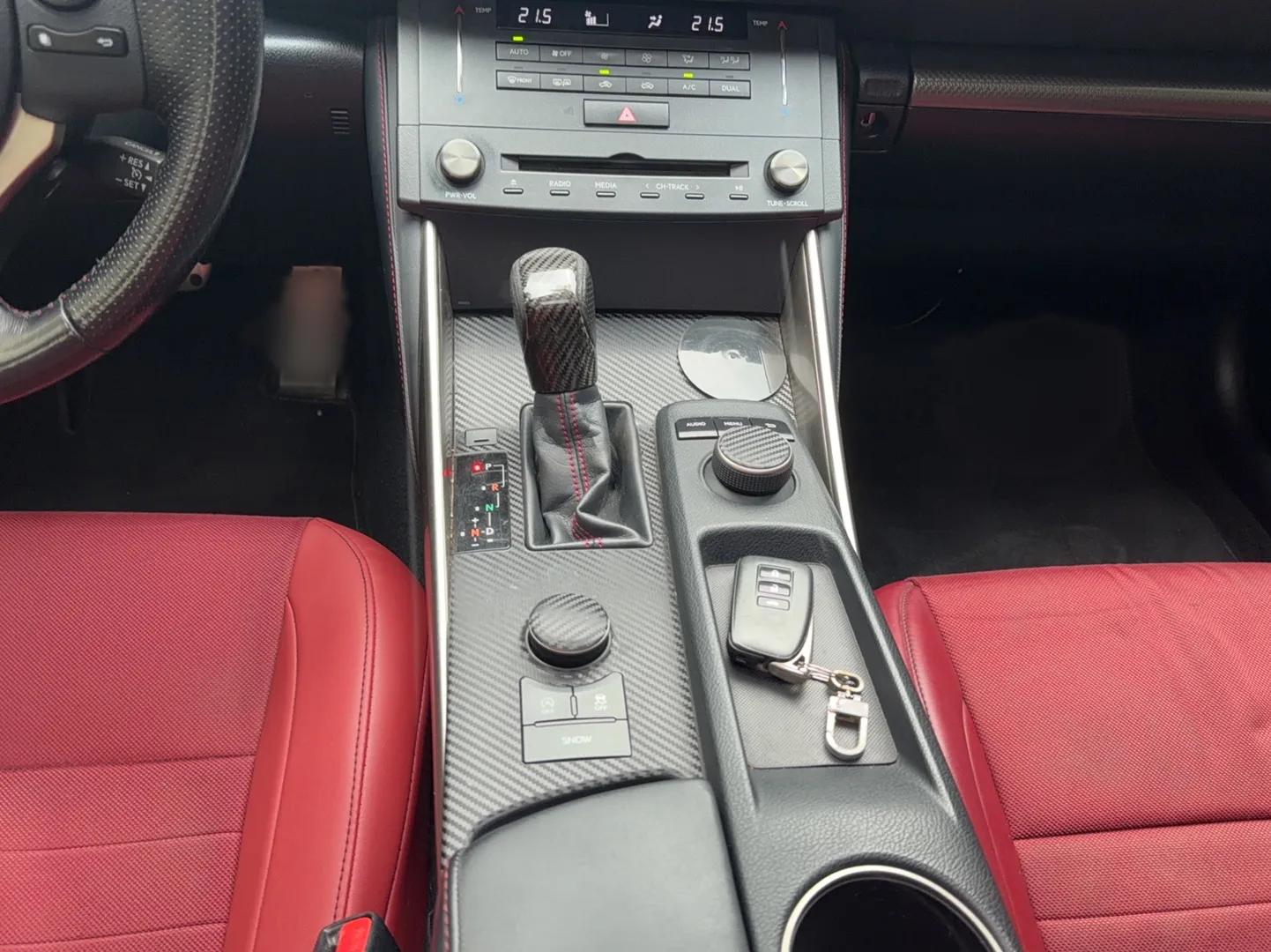 Lexus IS 2015 200t F SPORT — миниатюра 15