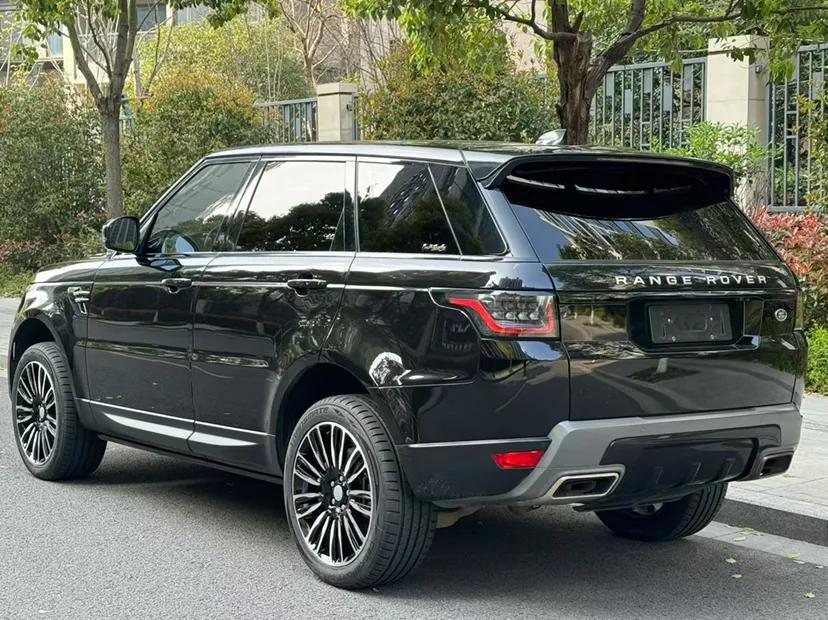 Land Rover Range Sport 2022 3.0 L6 SE — миниатюра 4