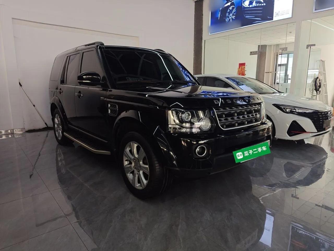 Land Rover Discovery 2016 3.0 SC V6 SE — миниатюра 3