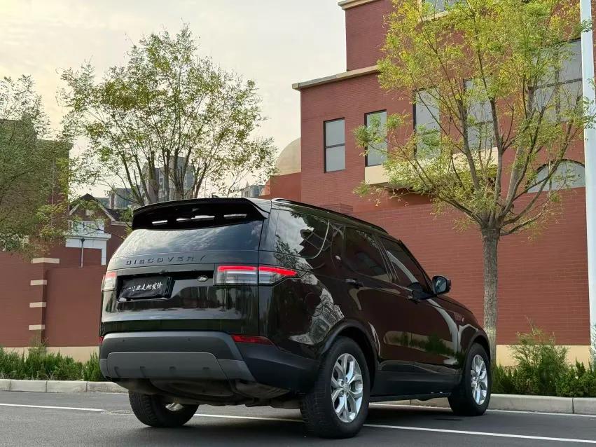 Land Rover Discovery 2018 3.0 SC V6 SE — миниатюра 8