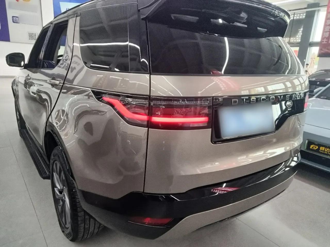 Land Rover Discovery 2023 Revised Version 360 PS R-Dynamic S — миниатюра 7