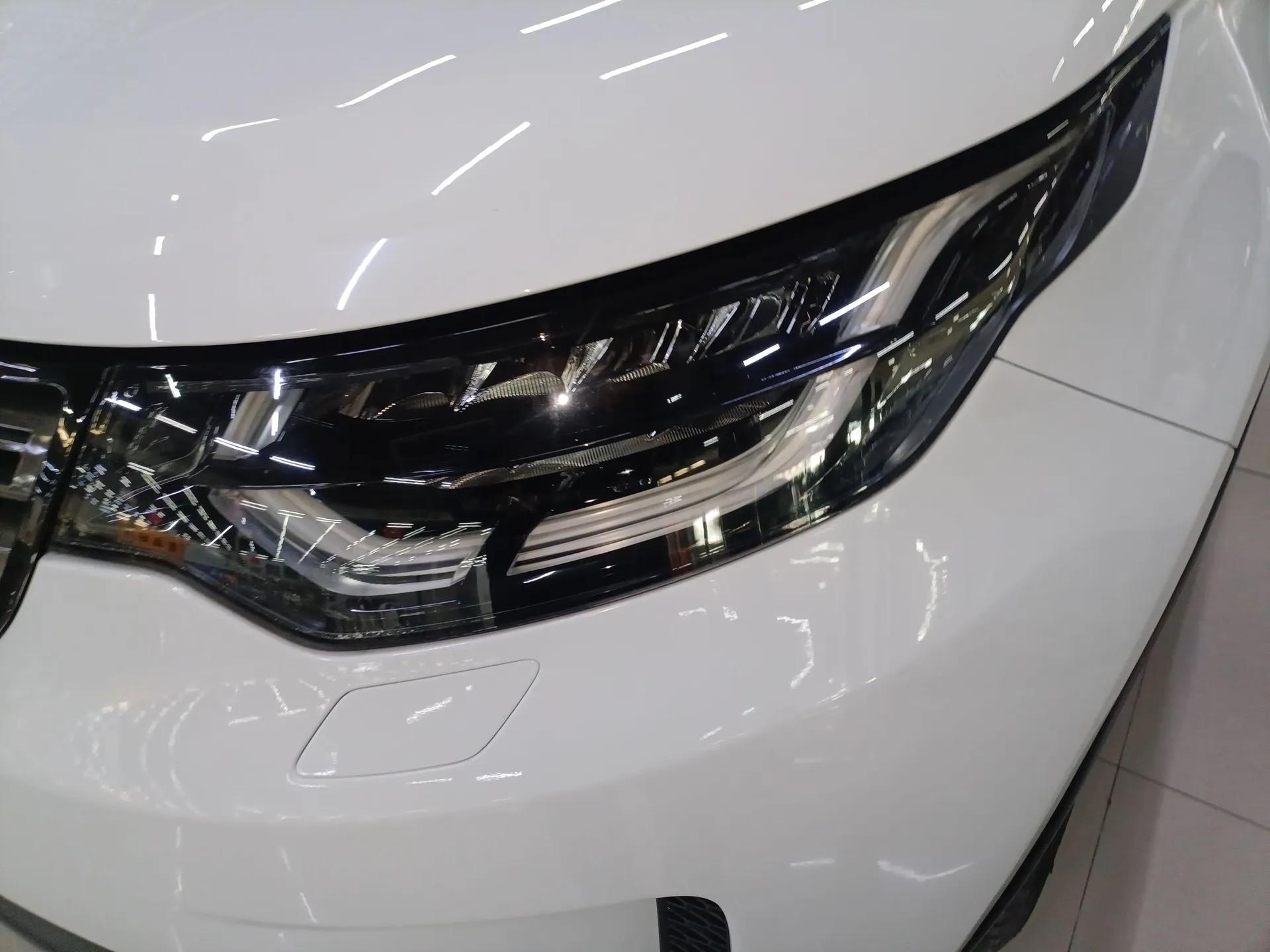 Land Rover Discovery 2017 3.0 SC V6 SE — миниатюра 5