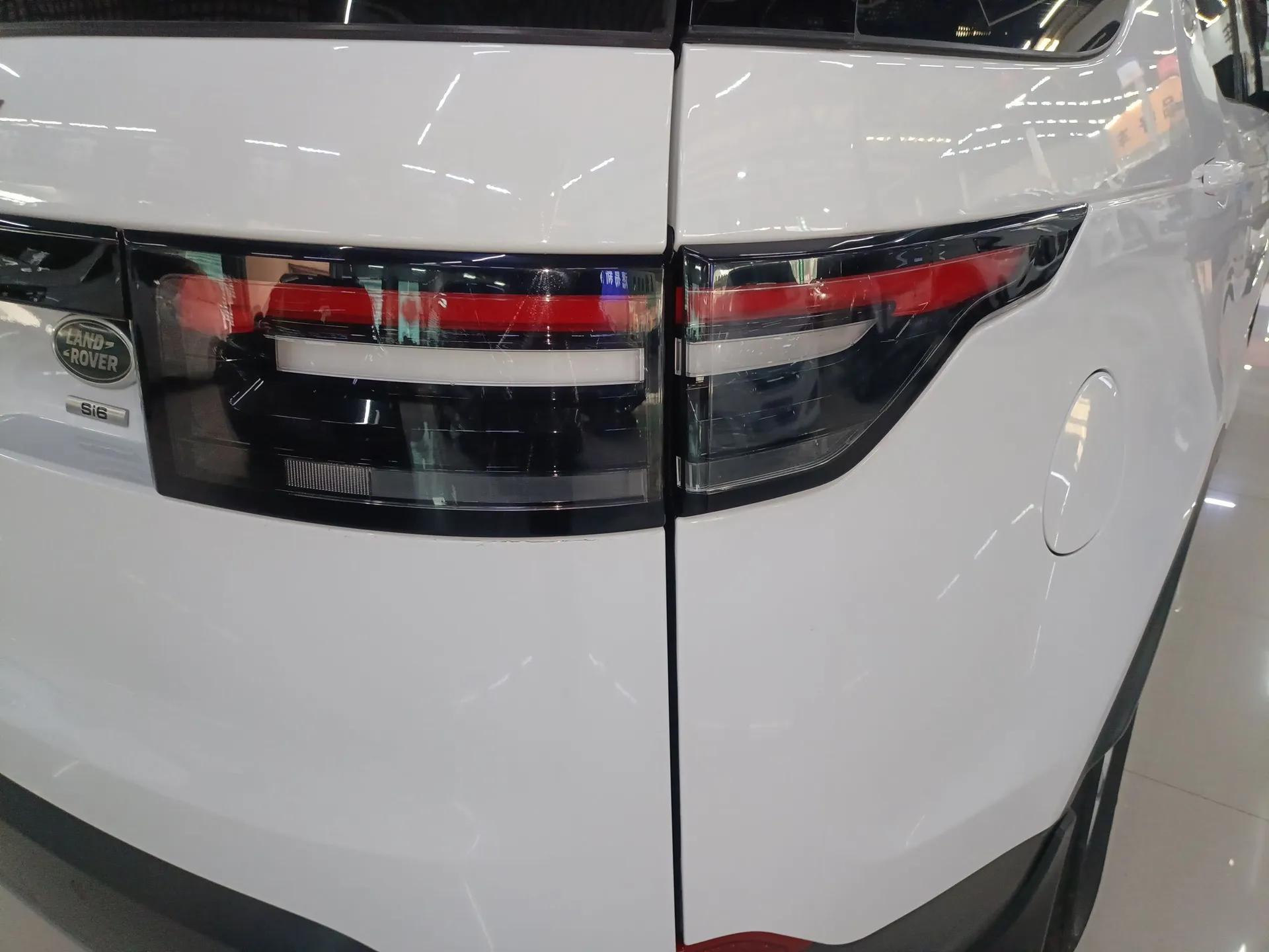 Land Rover Discovery 2017 3.0 SC V6 SE — миниатюра 8