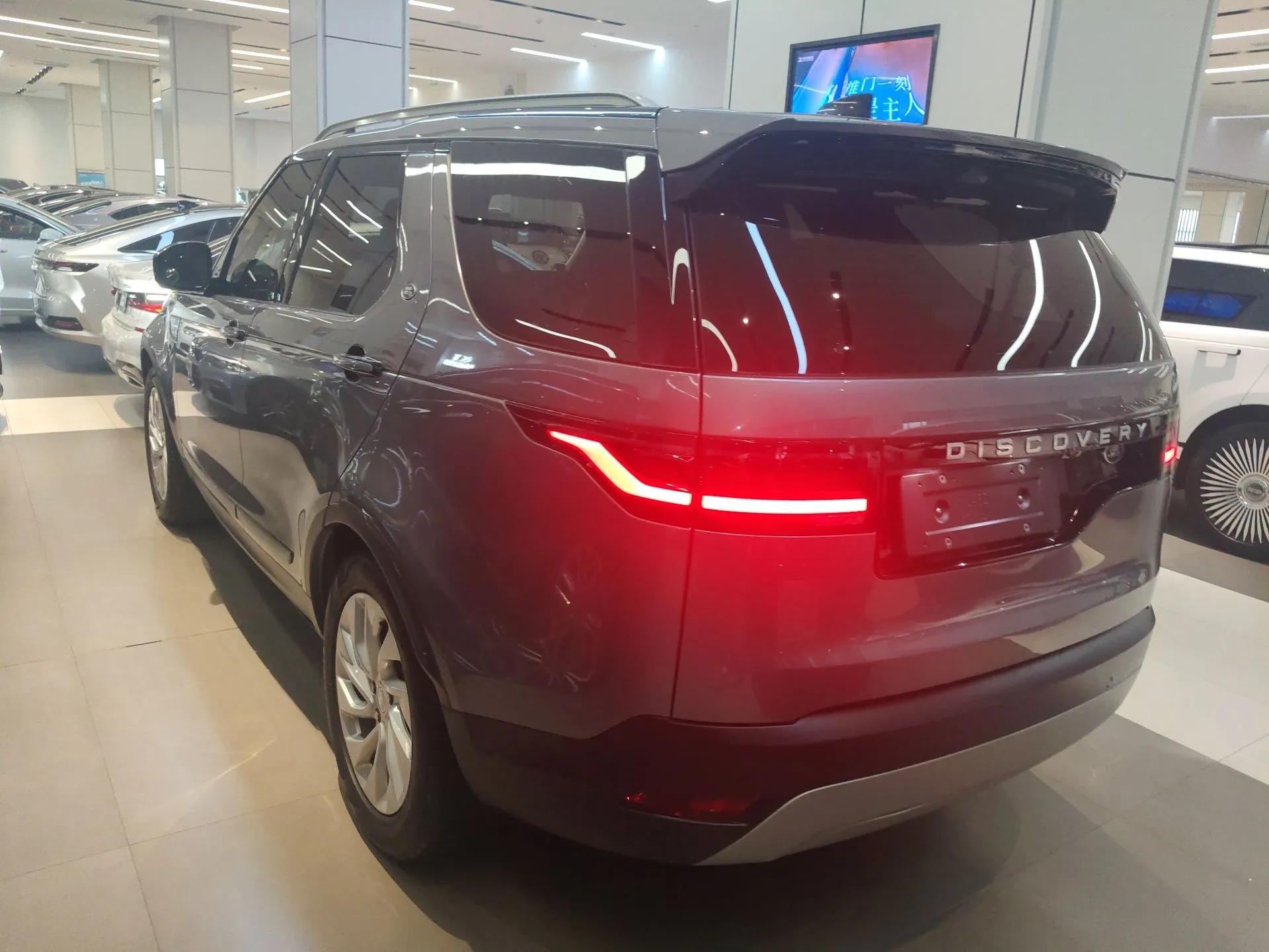 Land Rover Discovery 2023 300PS S — миниатюра 4