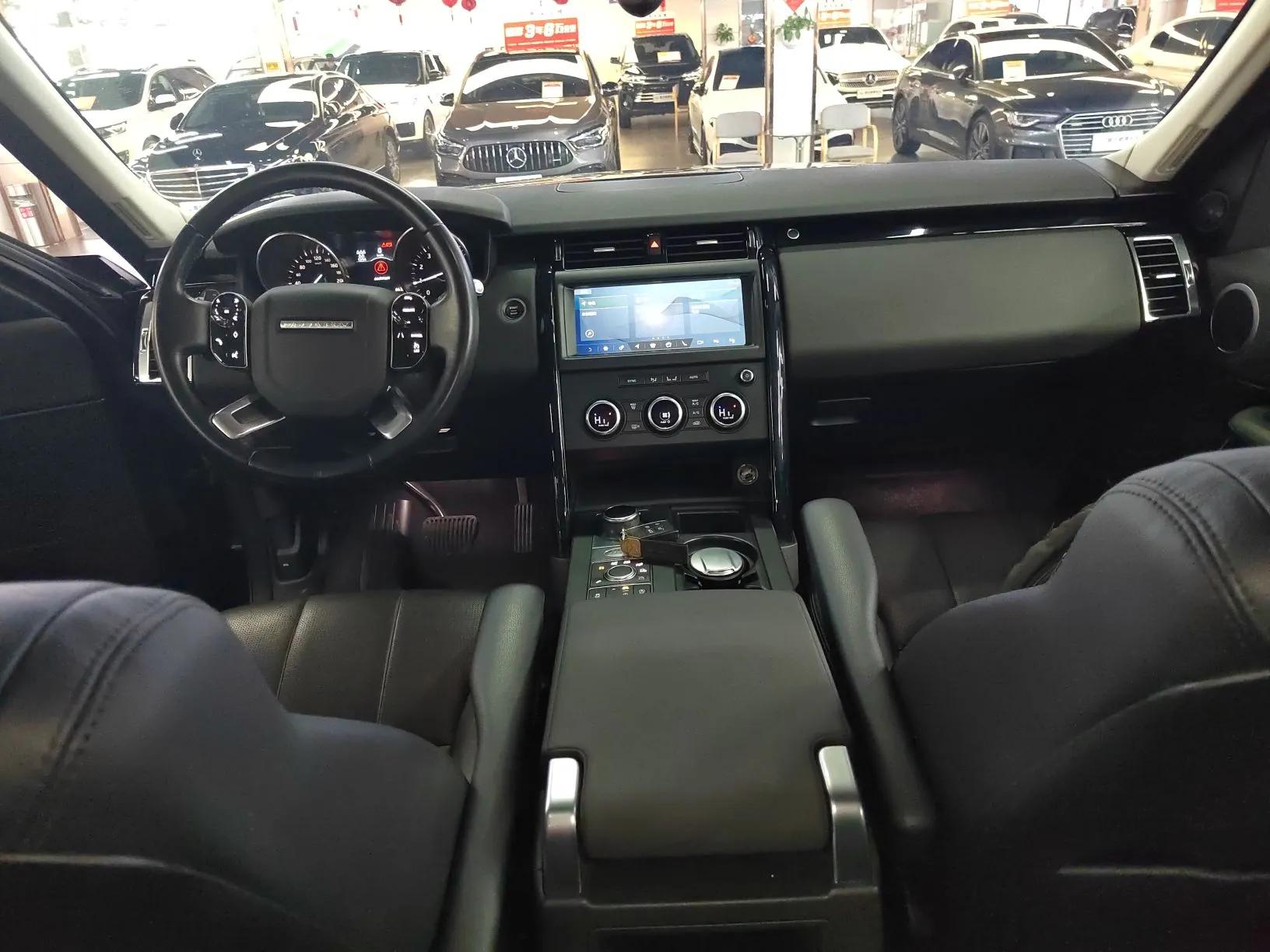 Land Rover Discovery 2019 3.0 SC V6 SE — миниатюра 18