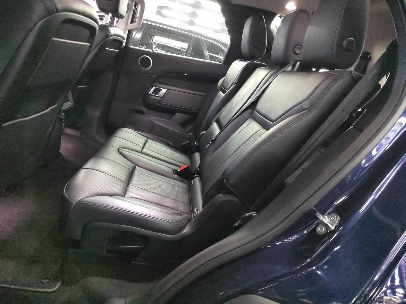 Land Rover Discovery 2019 3.0 SC V6 SE — миниатюра 20