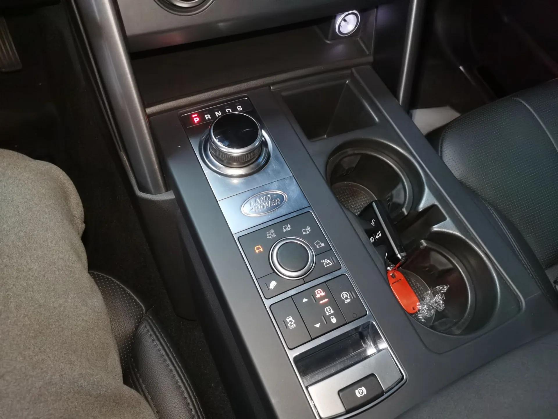 Land Rover Discovery 2020 3.0 SC V6 30th Anniversary Special Edition — миниатюра 16