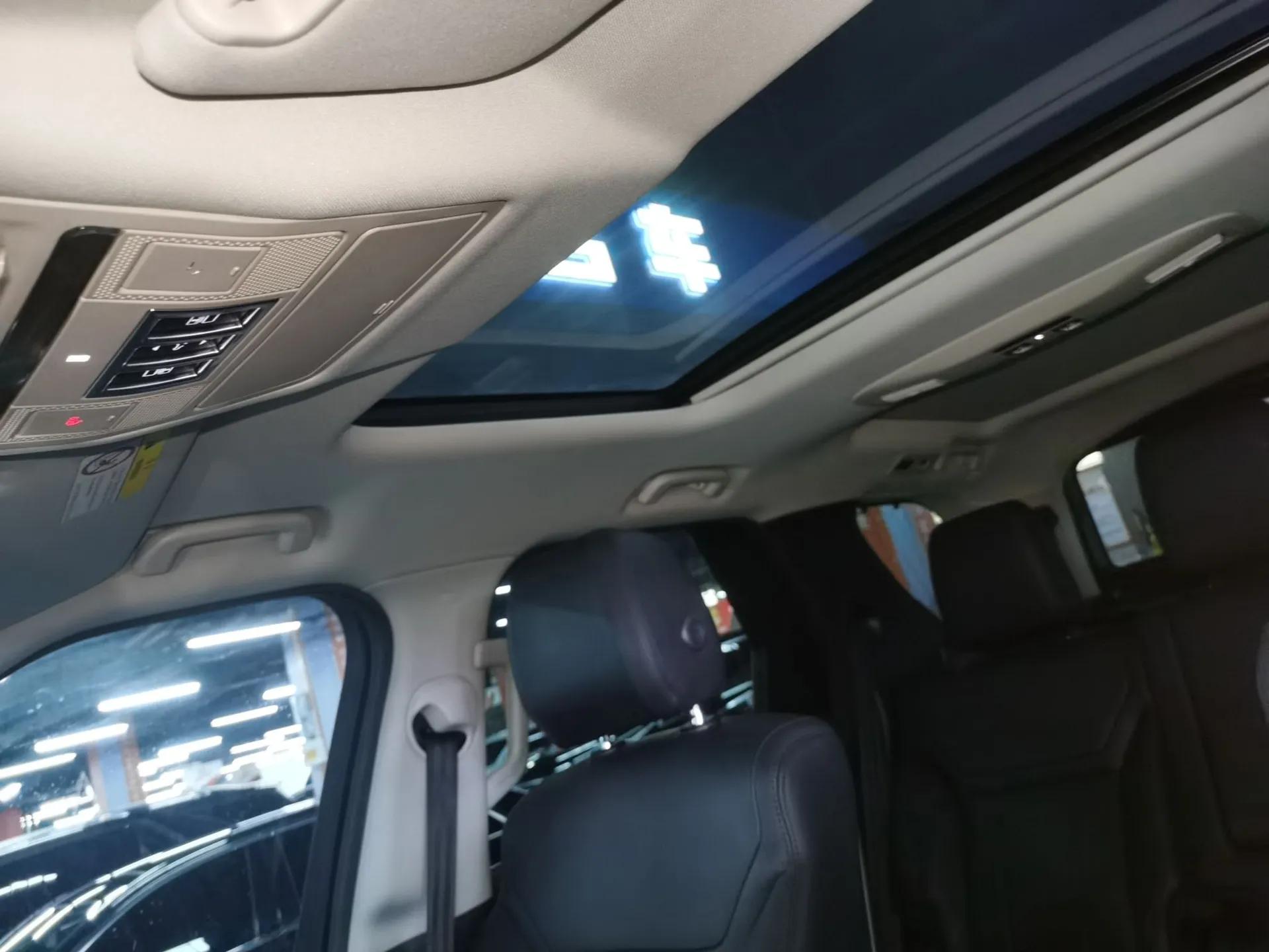 Land Rover Discovery 2020 3.0 SC V6 30th Anniversary Special Edition — миниатюра 20