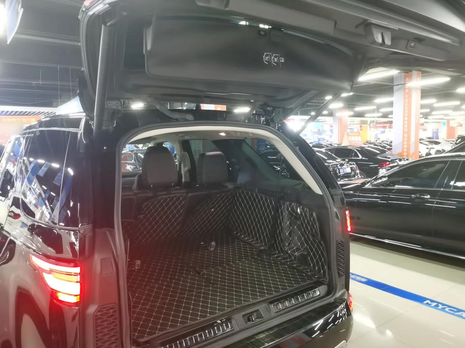 Land Rover Discovery 2020 3.0 SC V6 30th Anniversary Special Edition — миниатюра 21