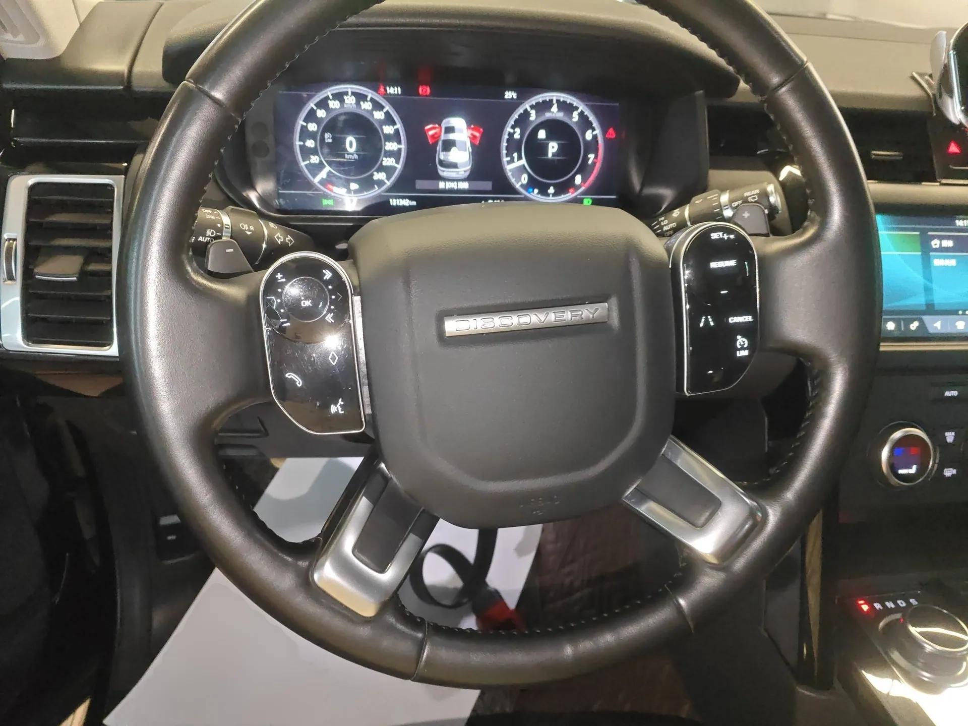Land Rover Discovery 2020 3.0 SC V6 SE — миниатюра 14
